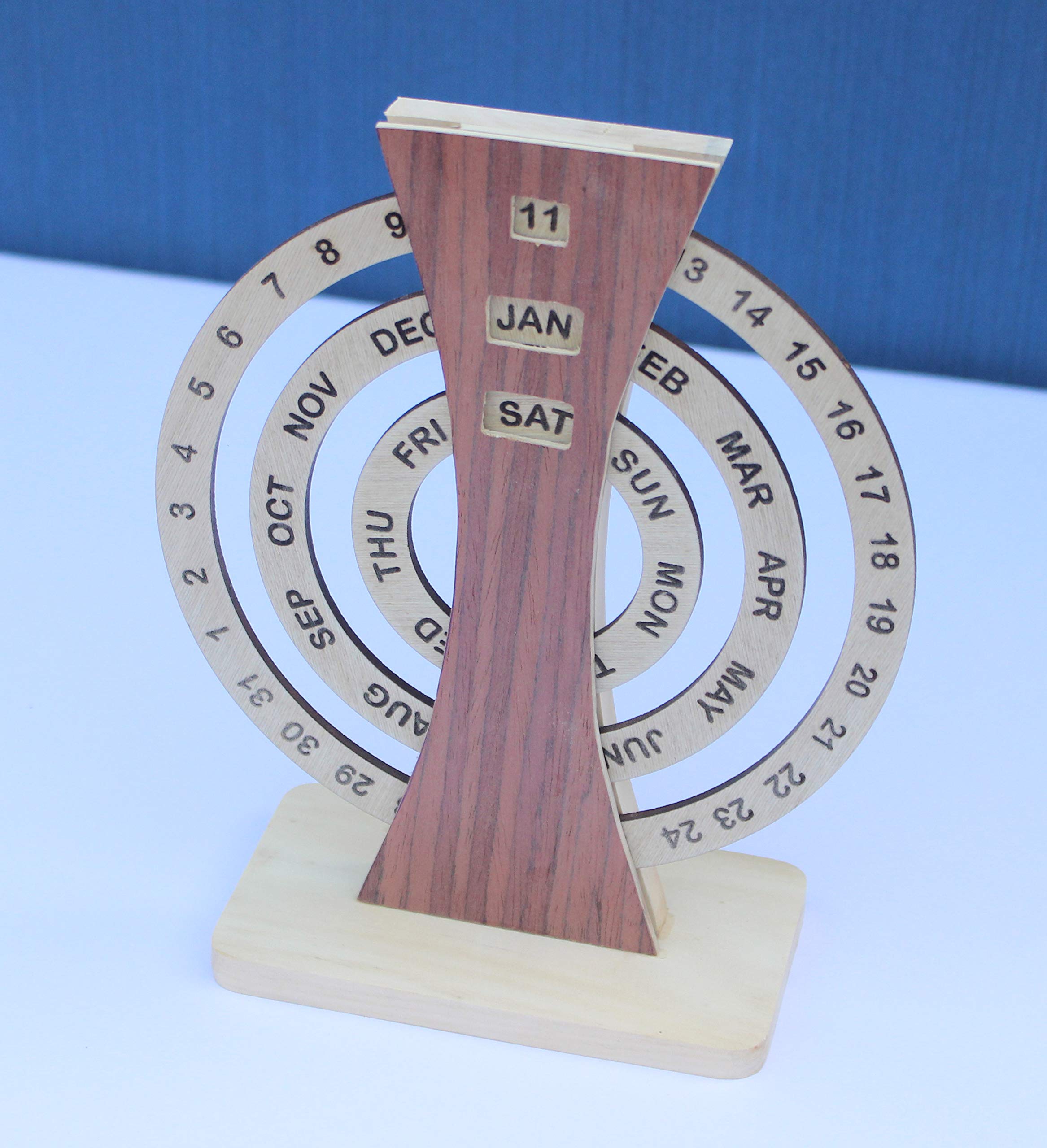 IVEI Wooden Desk Calendar, Desk organizer, Lifetime Calendar, Circular Wooden Perpetual Calendar for Desk Decor Study Room - Image 4