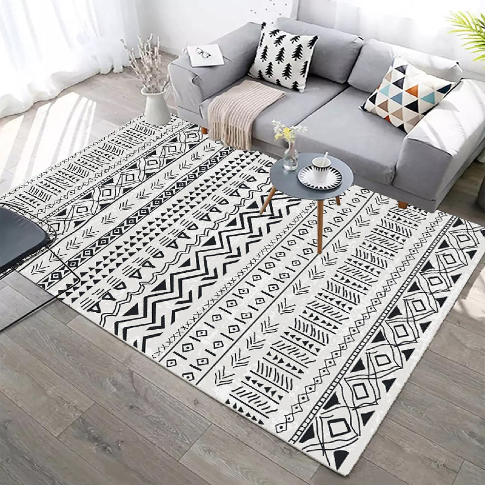 Amazon｜幾何学柄ラグ マット 大判長方形 北欧 オールシーズンラグ 120