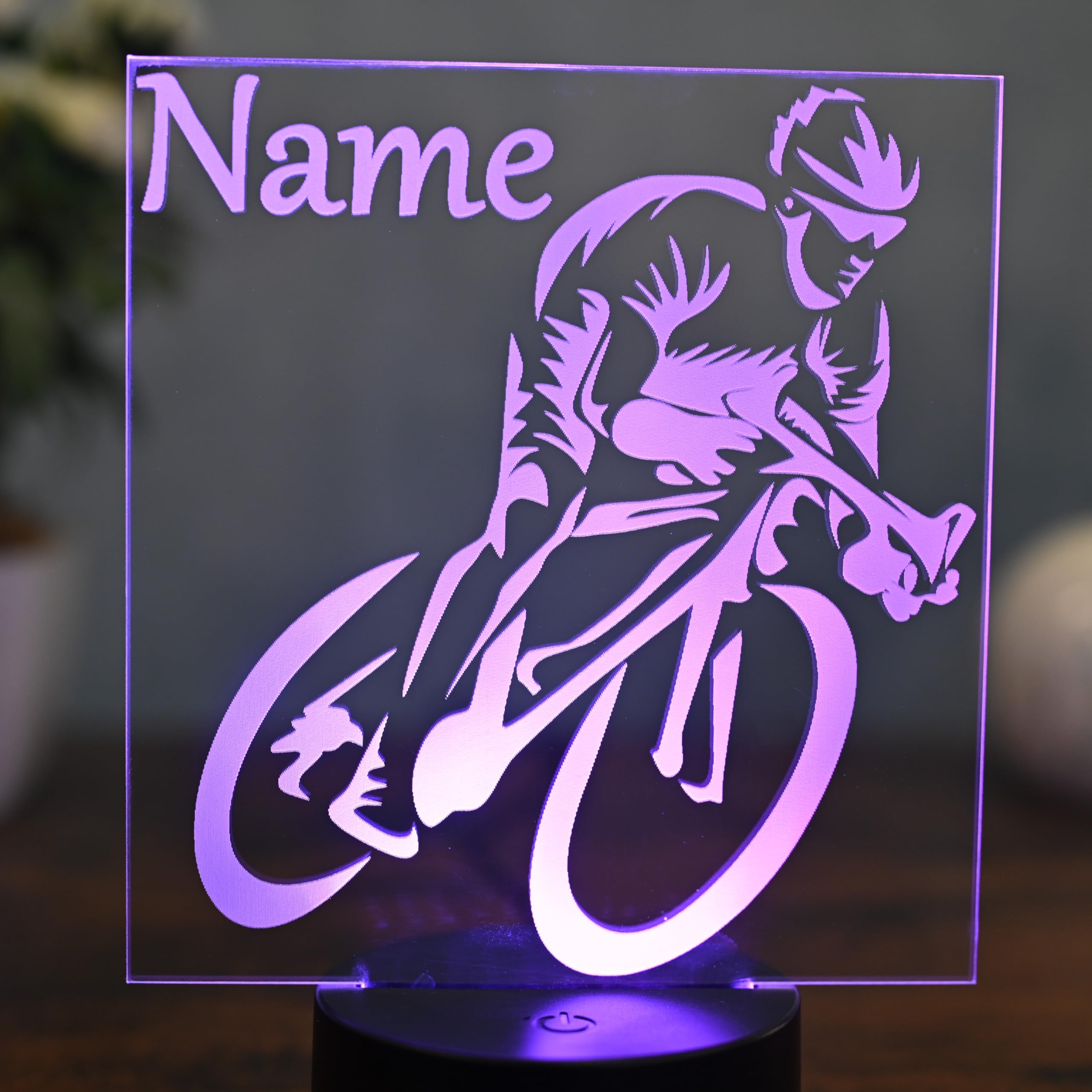Personalisierte LED Rennradfahrer Lampe – Geschenk für Radfahrer & Sportbegeisterte – LED Nachtlicht & Tischlampe mit Farbwechsel & Fernbedienung
