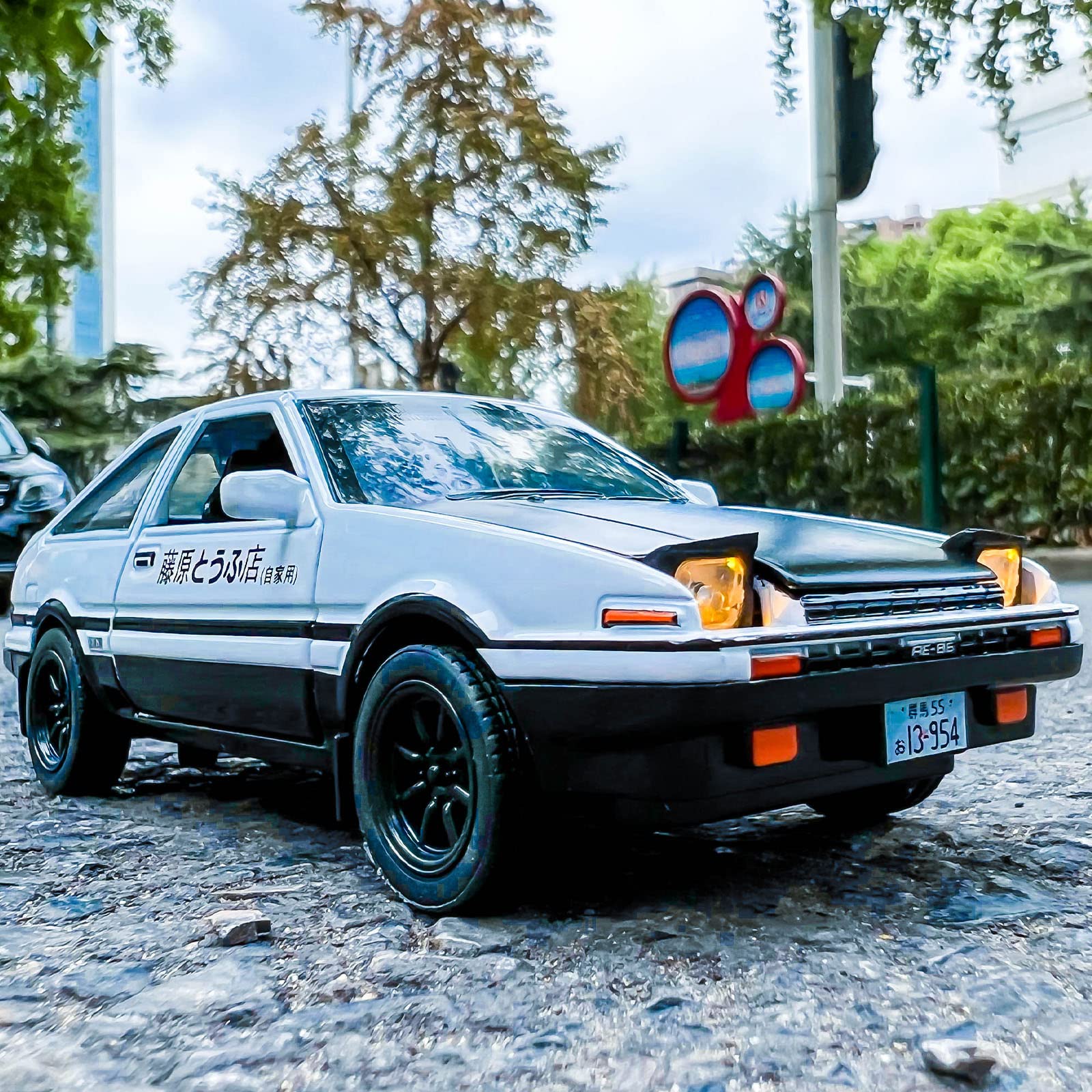 TGRCM-CZ 1/32 Toyota AE86 Initial D Modèle de voiture, Alliage de zinc Voiture jouet à rétraction avec Son et Lumière pour Enfants Garçon Fille Cadeau (Noir)