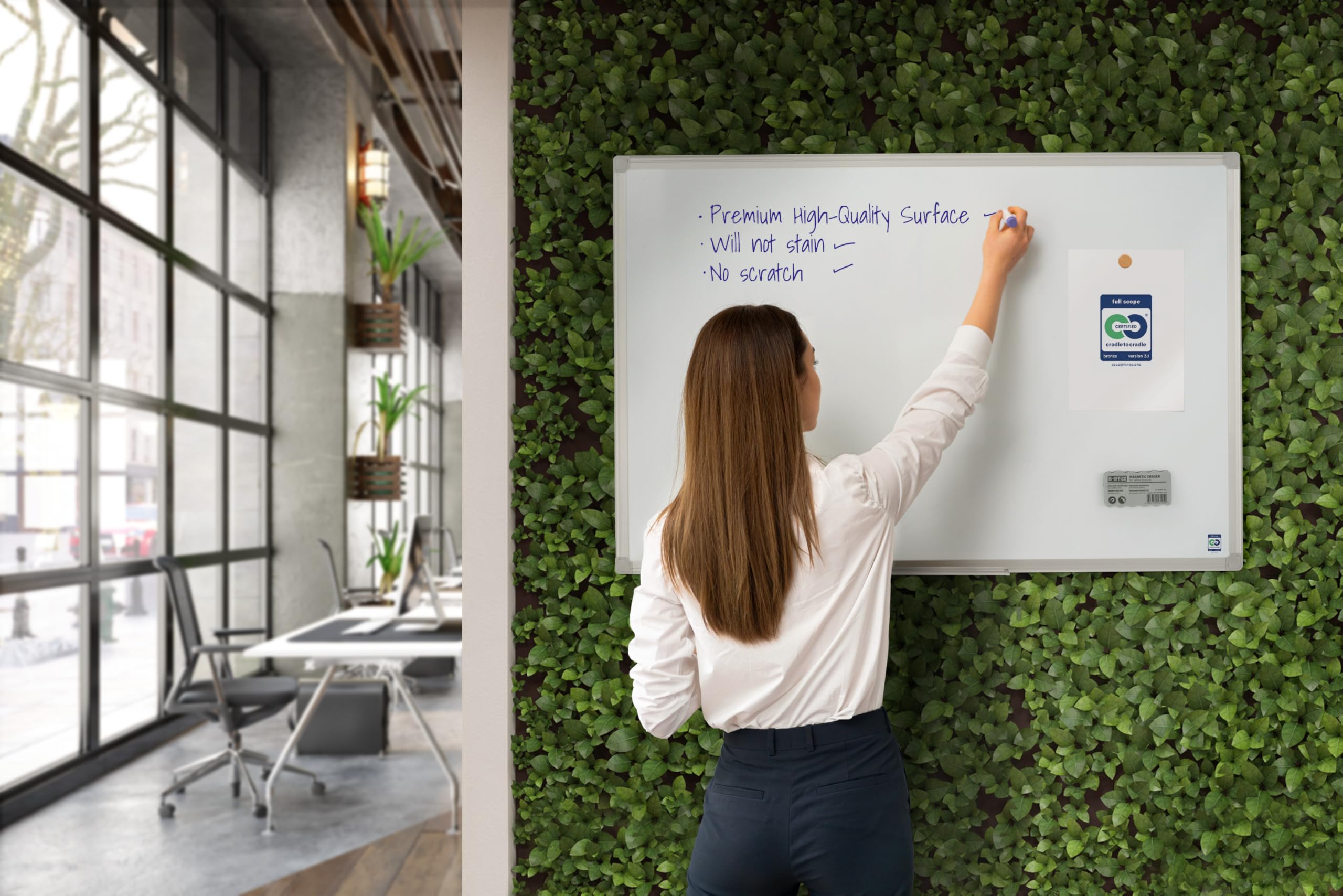 Bi-Office Earth – przyjazna dla środowiska tablica suchościeralna, z aluminiową ramą i półką na długopisy, tablica magnetyczna, emaliowana powierzchnia premium, 90 x 60 cm