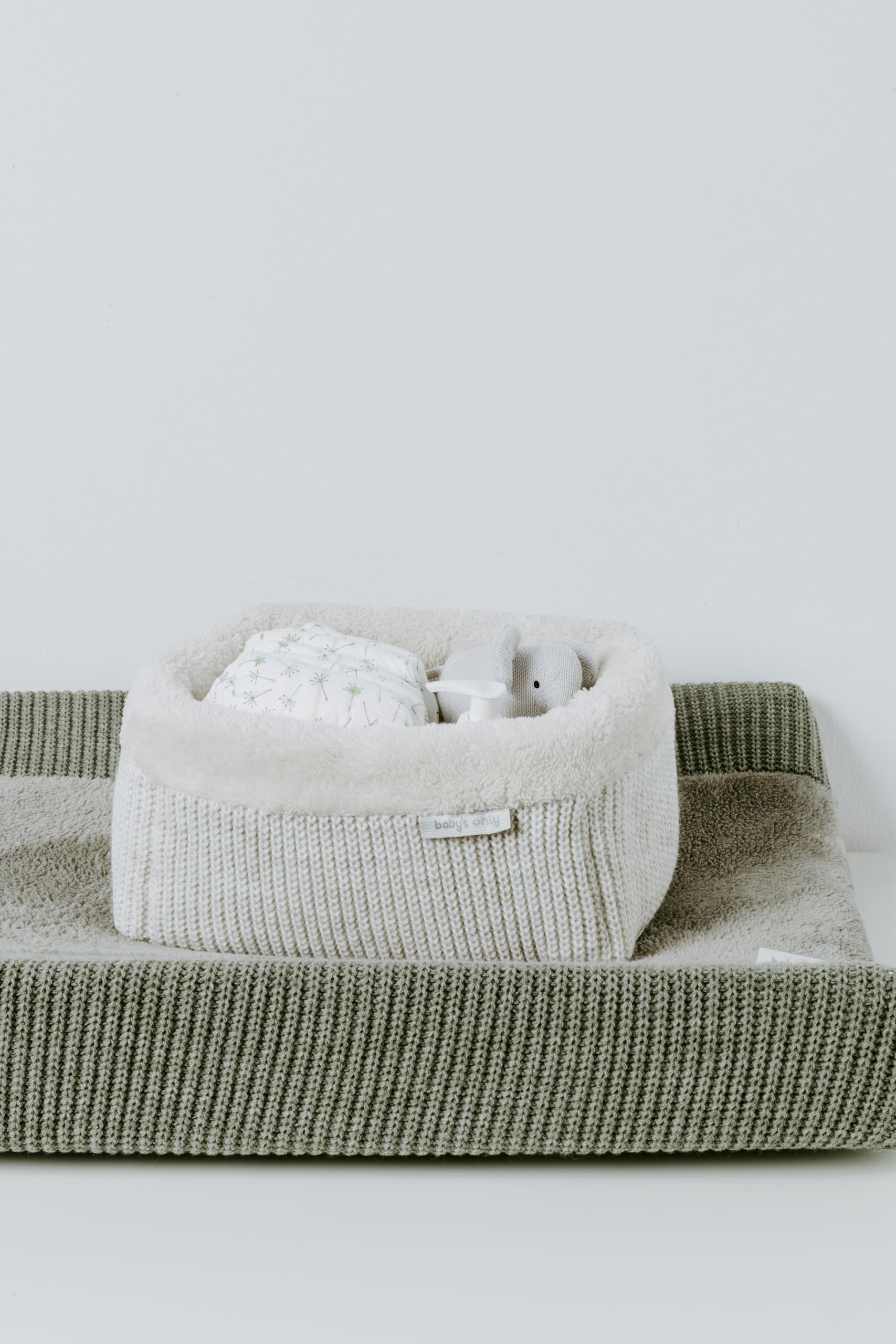 Baby's Only - Baby Wickelauflagenbezug 45x70 cm - Wickelauflage Hope - Strickbezug für Wickelunterlage - für alle Standard-Wickelauflagen - Bezug für Jungen und Mädchen - Hazel Brown