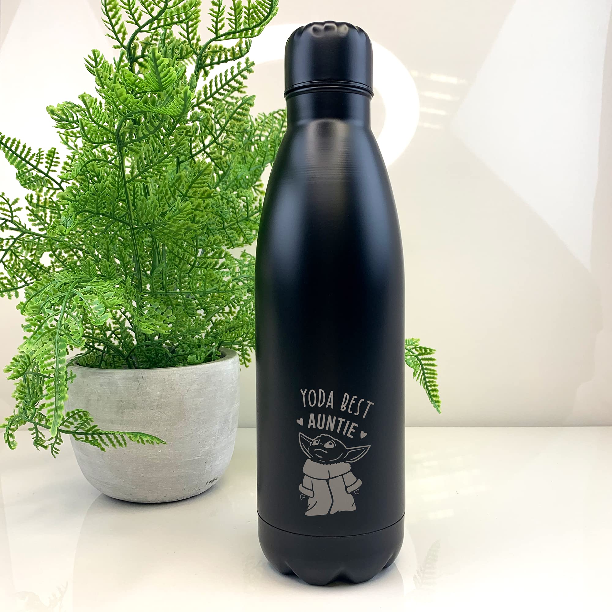 eBuyGB Personalised 790ml Stainless Steel Water Bottle, Matt Black Baby Yoda Drinks Bottle, Star Wars Bottle, Funny Gifts for Aunt, Aunty (Yoda Best Auntie)