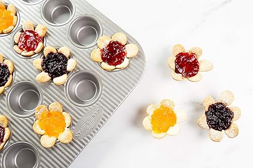 Vista 9 de Cacerola aluminizada para pastelillos y magdalenas de USA, Molinillo del horno tostador - 6 pozos, Plateado