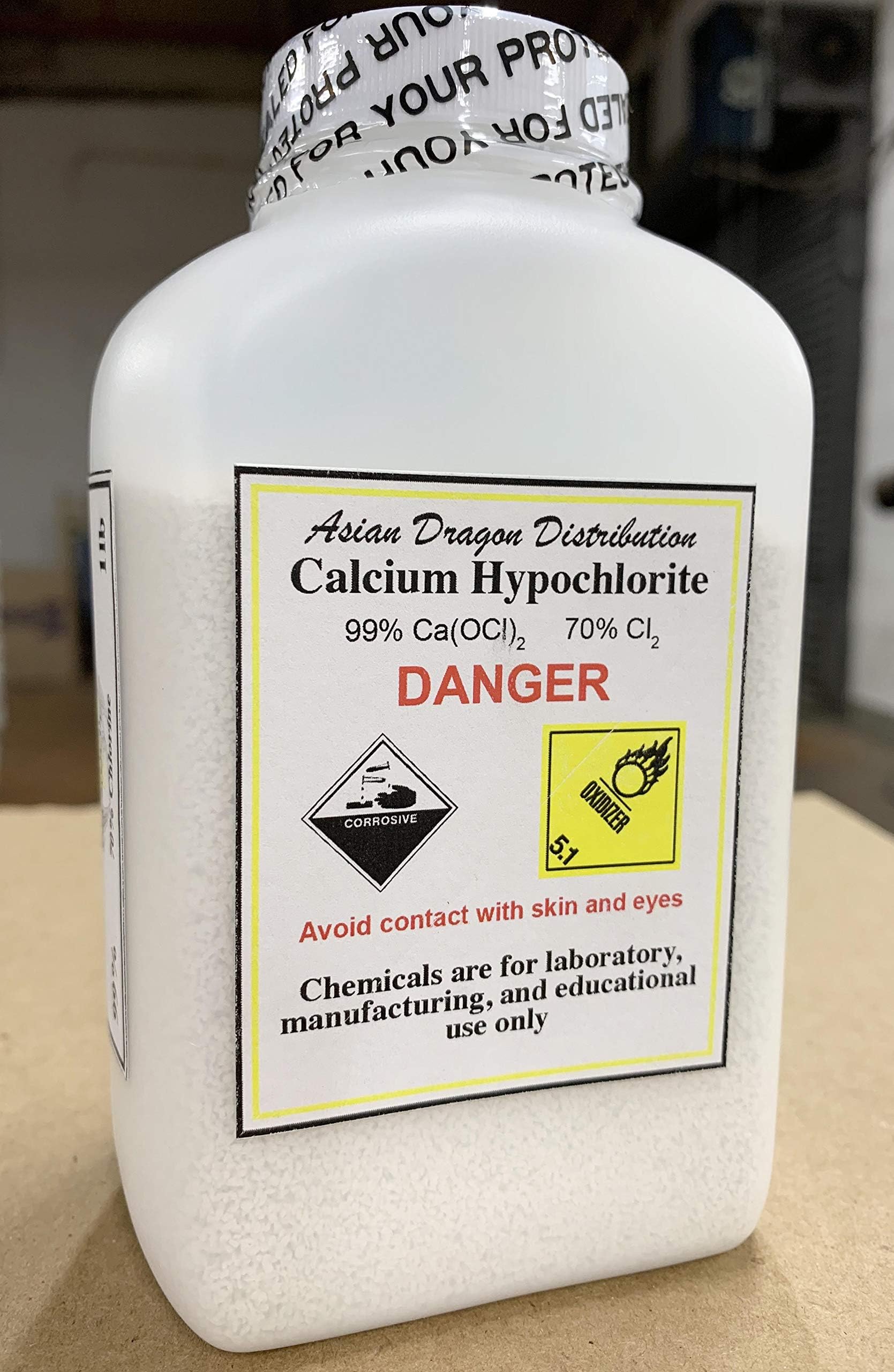 Calcium Hypochlorite 70% Cl2, 99% Min. Purity 1 Pound Bottle