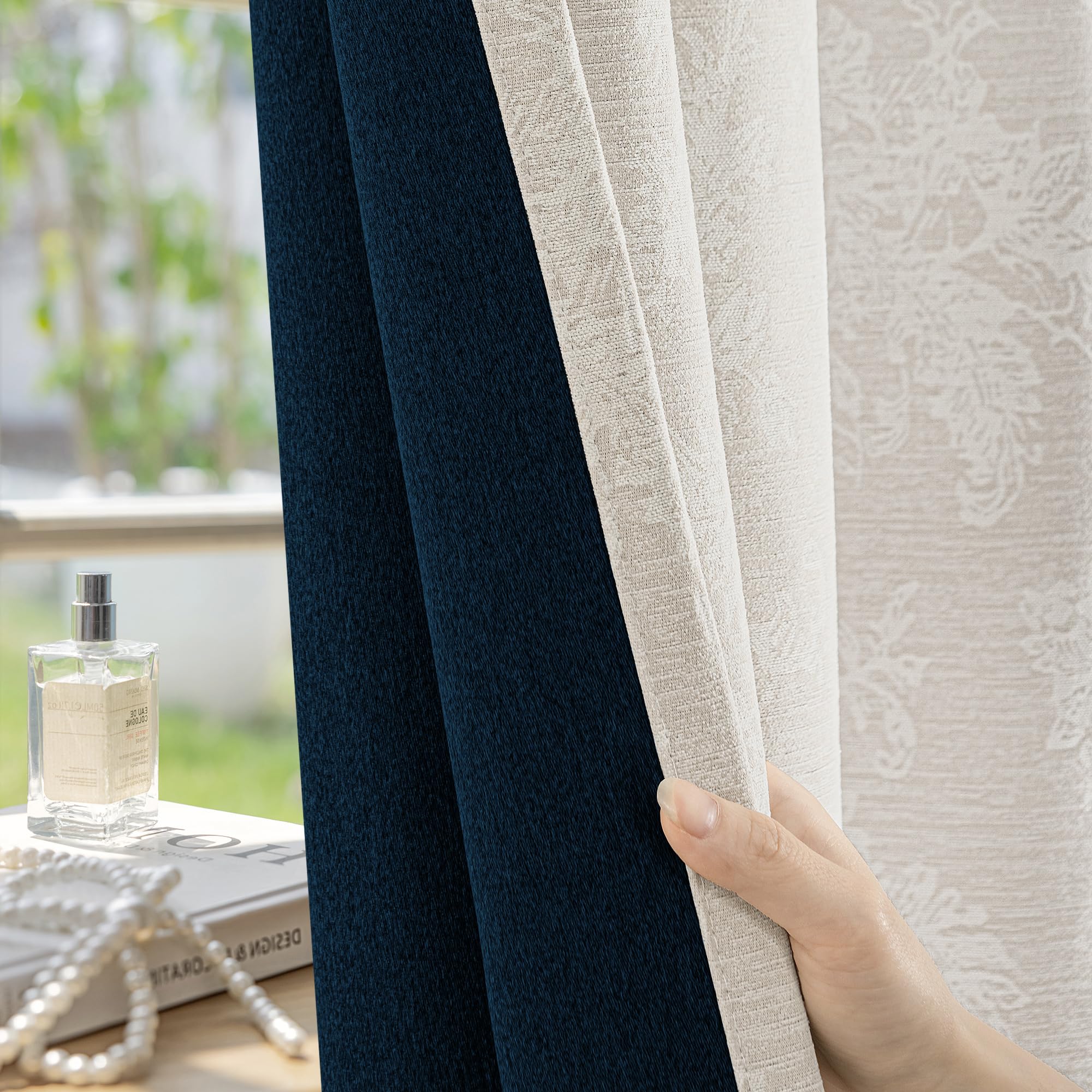 Fmfunctex Lot de 2 rideaux occultants en tissu chenille à œillets pour salon et chambre à coucher Motif floral beige 229 cm