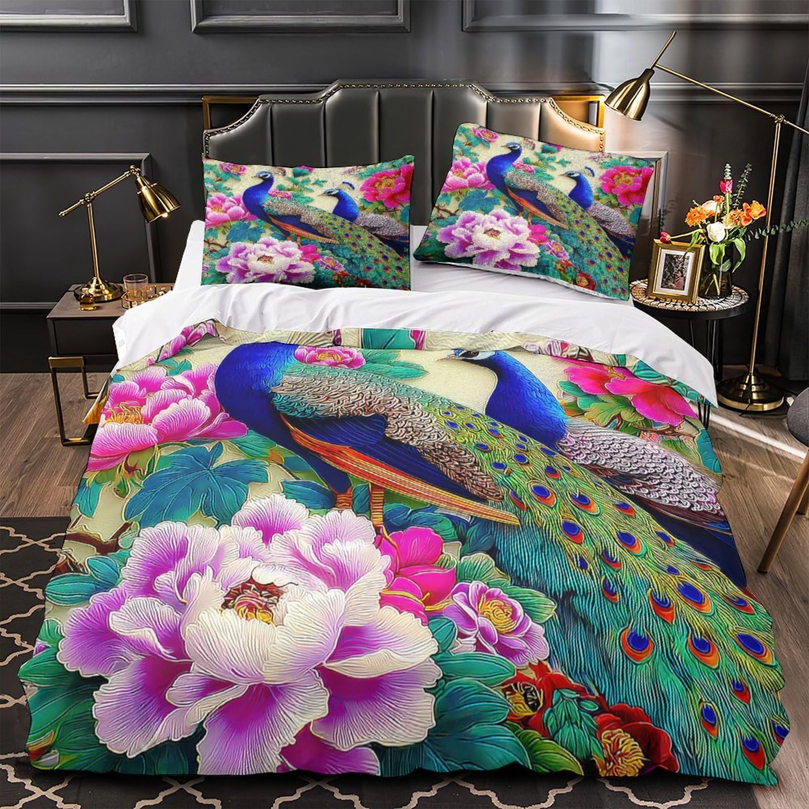 Parure de lit paon 3D et décoration florale pour sublimer la chambre parentale
