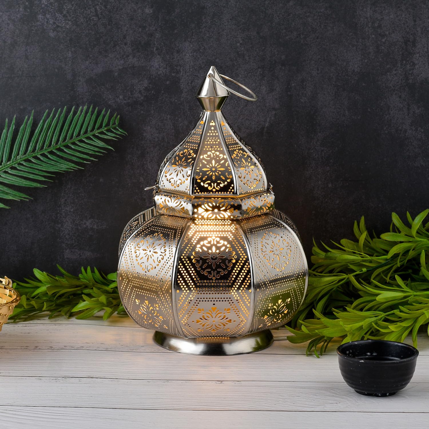 Zestaw 2 lamp i latarni Marrakeszu w jednym z metalu o wielkości 30 cm | Lampa stołowa Mahana srebrna jako orientalna dekoracja
