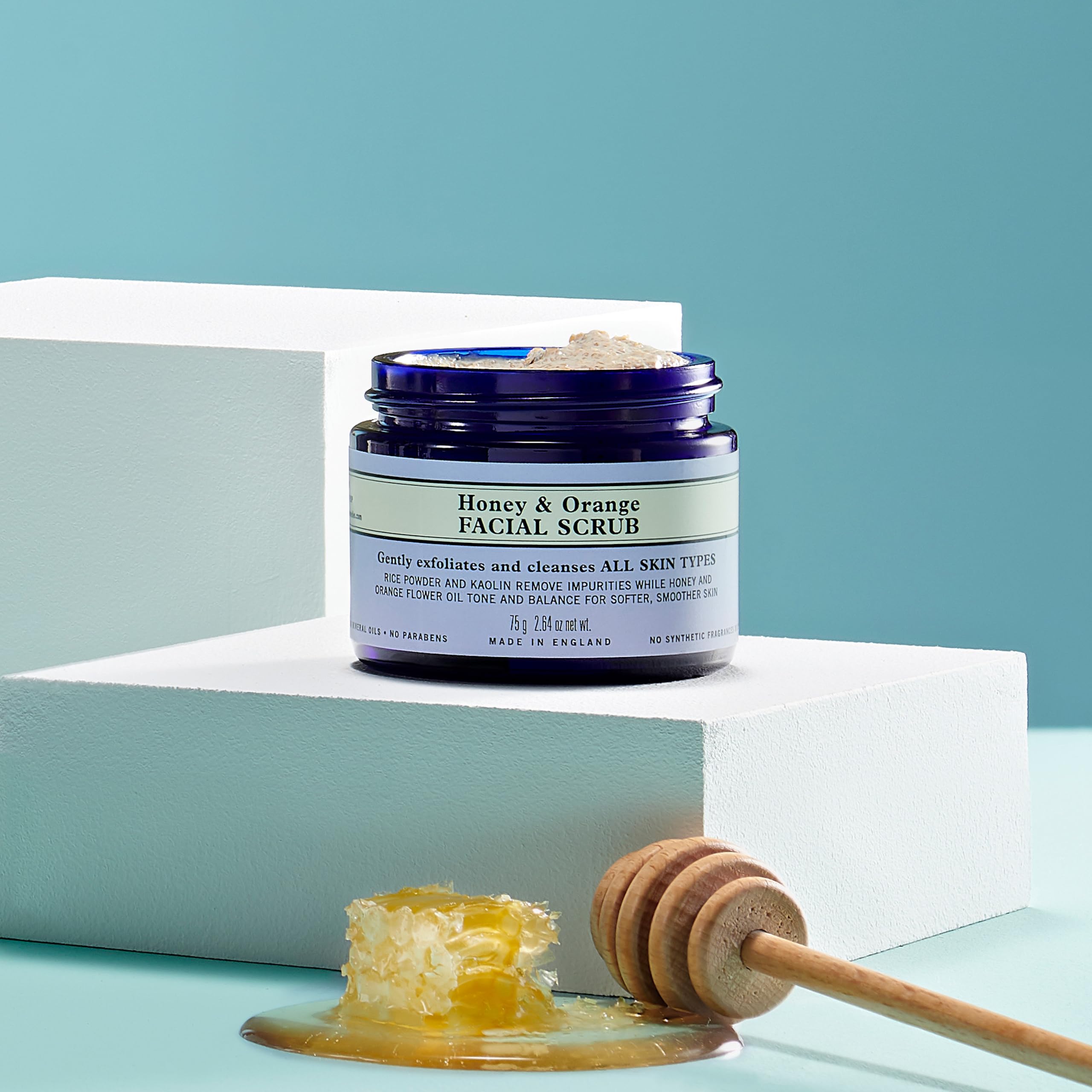 Neal's Yard Remedies Honey & Orange Face Scrub, Gentle Face Exfoliator, Removes Impurities, Achieves Soft, Smooth Skin - Image 2