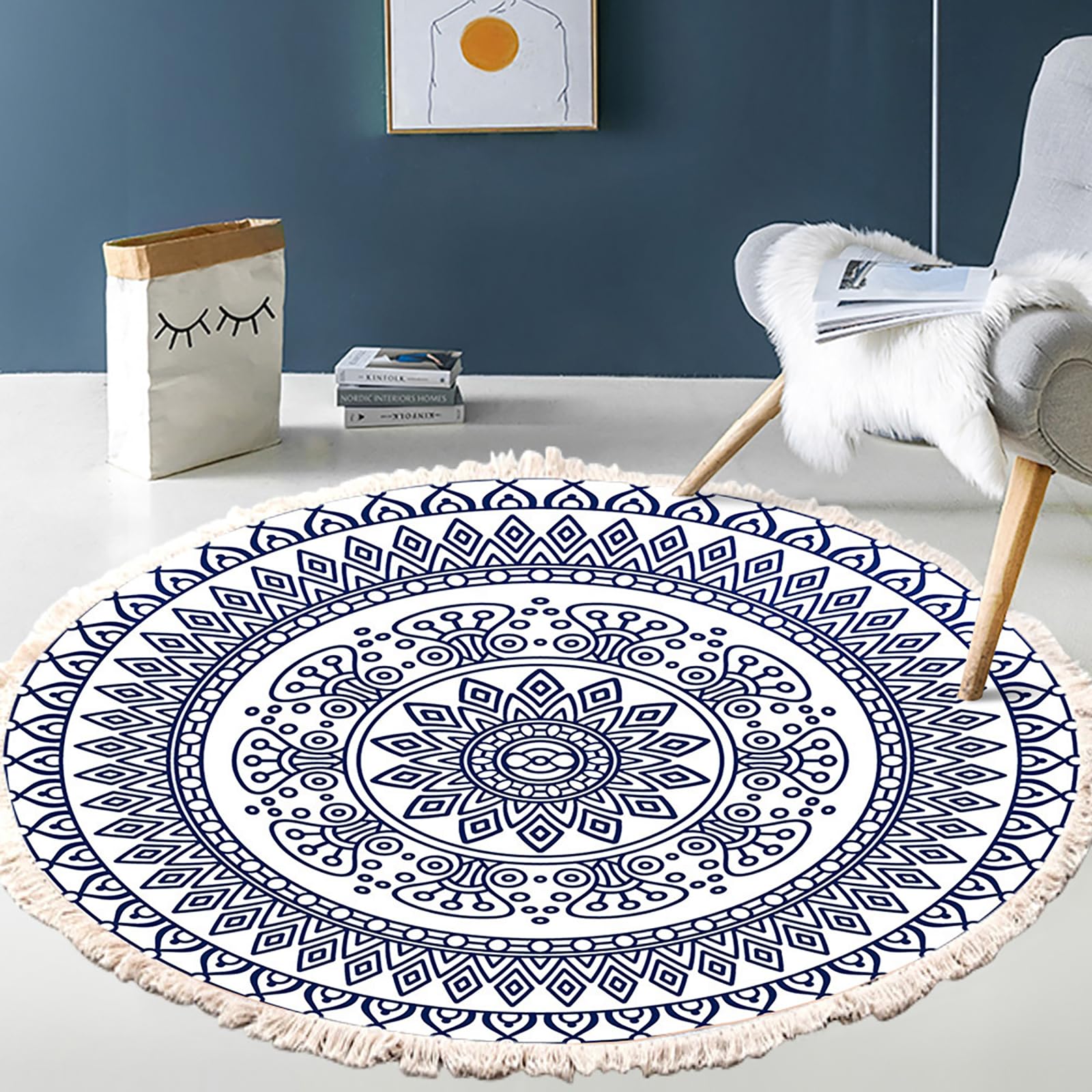 Tapis rond lavable pour éliminer la poussière facilement dans un salon style bohème chic