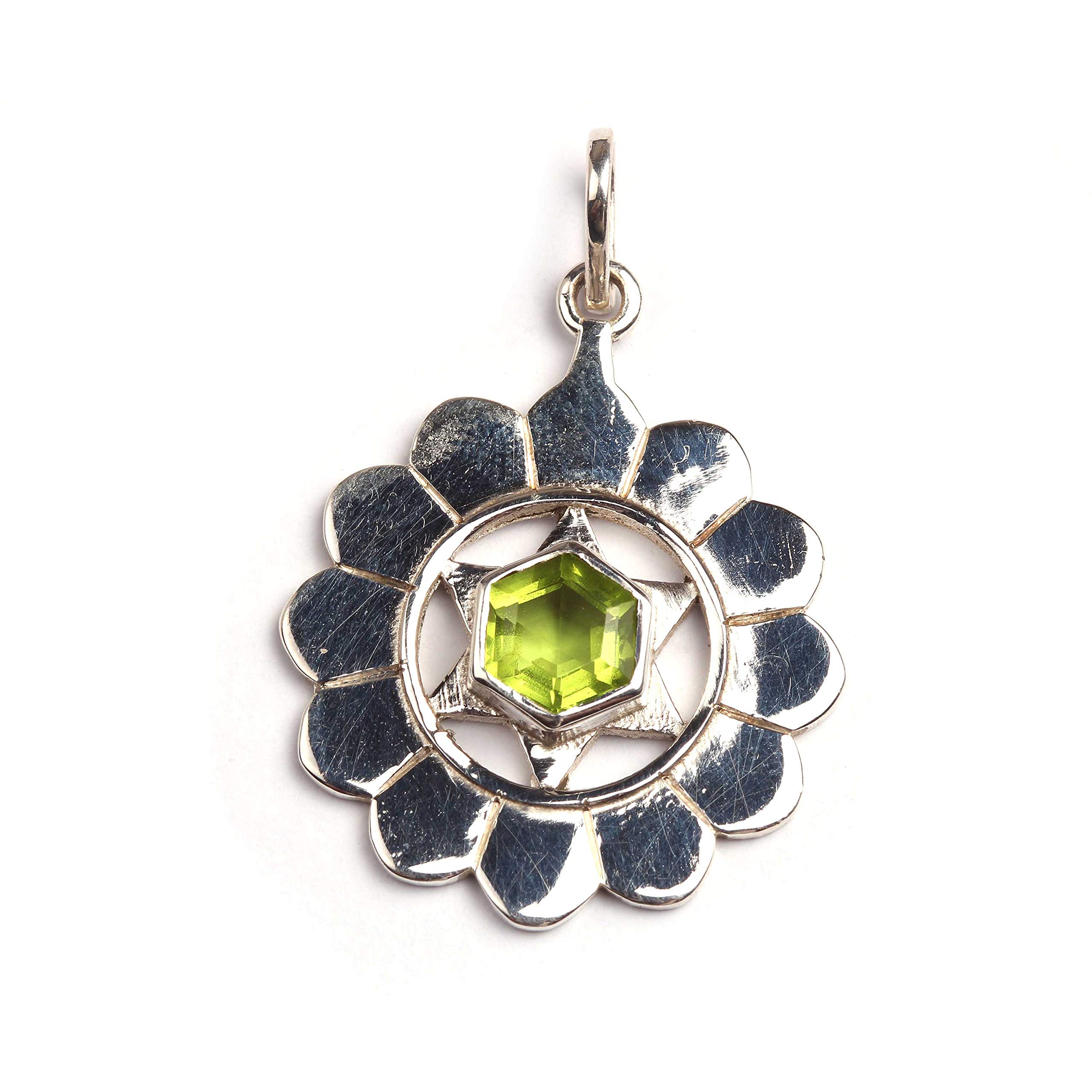 Pendentif péridot en argent anti-stress et collier bien-être