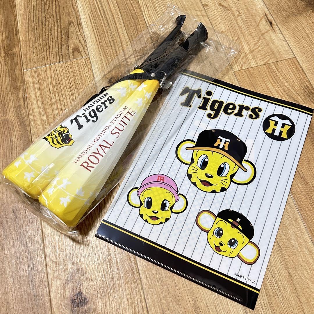 ■限定販売■阪神タイガース 90周年 ロイヤルスイート グラブ革 名刺入れ■ □限定販売□阪神タイガース 90周年 ロイヤルスイート グラブ革