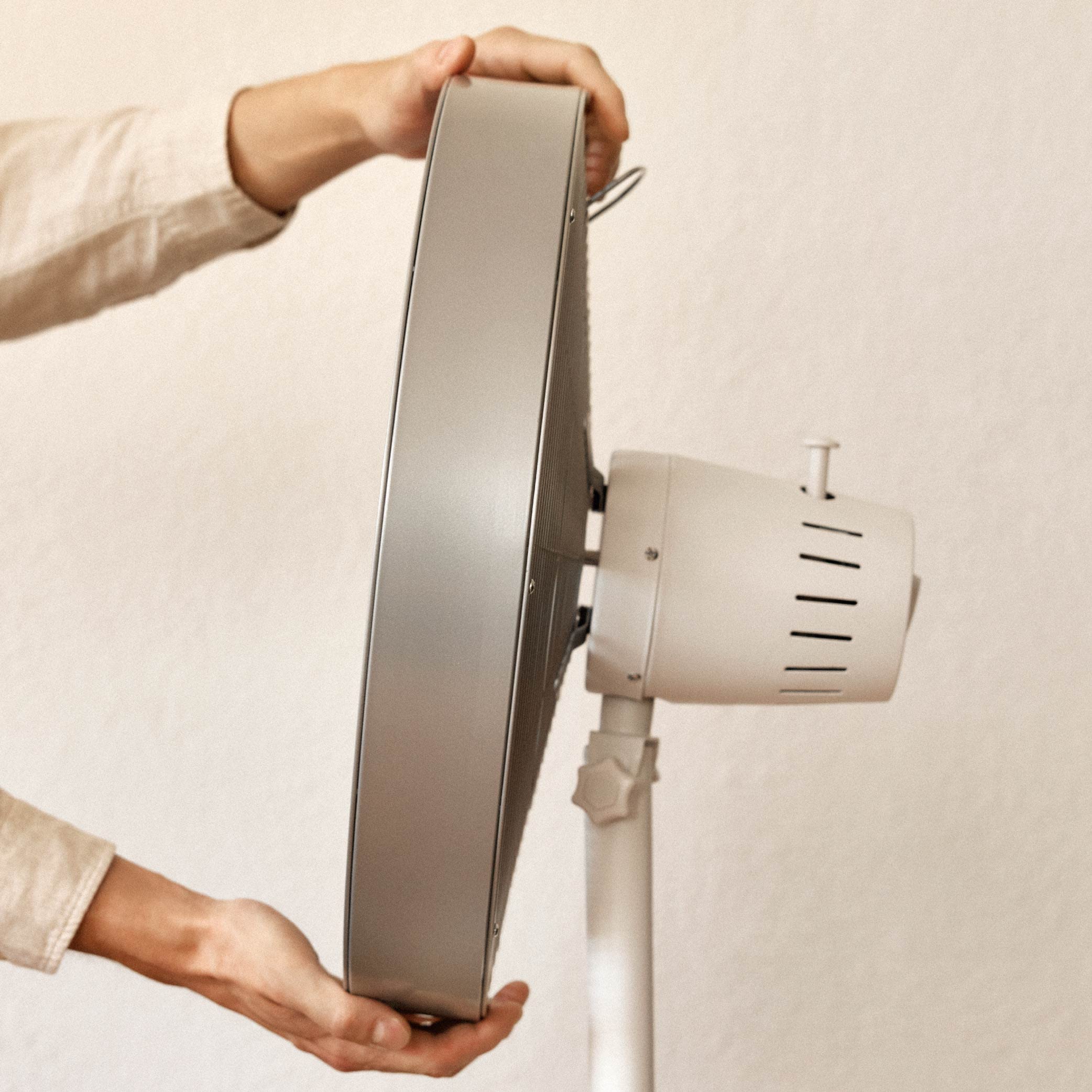 Newlux - Standventilator W1250 Smart mit 5 Flügeln mit Ø 40 cm, 3 Geschwindigkeiten und Kupfermotor, Standventilator mit 90-Grad-Oszillation, Neigung 80 Grad und Höhe verstellbar bis 125 cm (weiß)