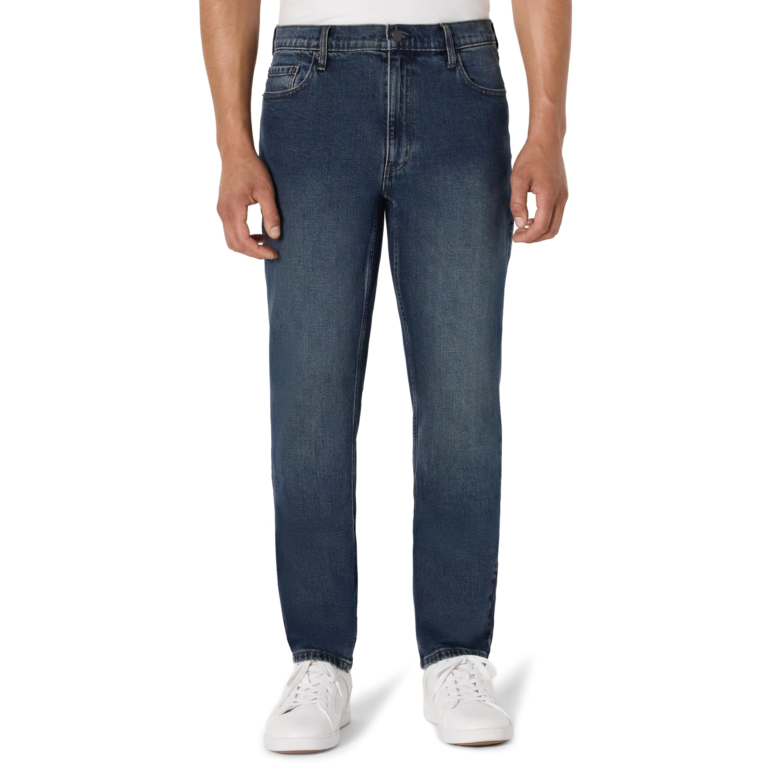 Amazon Essentials Herren Sportlich Geschnittene Jeans mit Geringem Stretchanteil