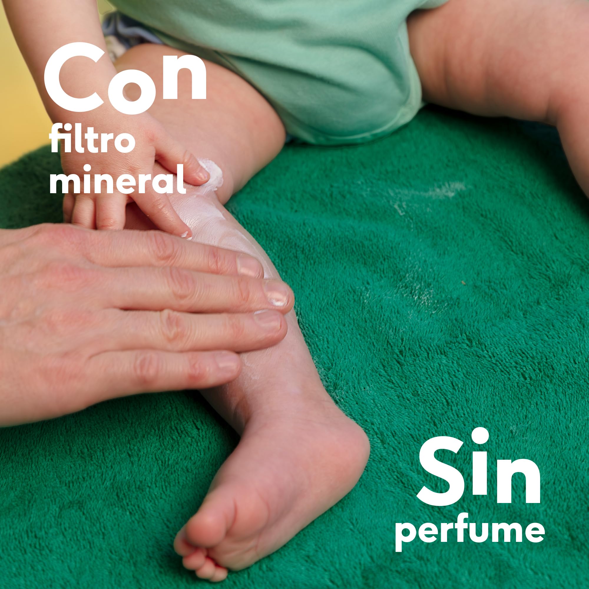 Naïf - Spray protector solar mineral - Bebé y niño - 0% perfume - FPS 50 - Spray sin octocrileno - Protección UVA y UVB - Resistente al agua - Dermatológicamente probado - Sin microplásticos - 100 ml