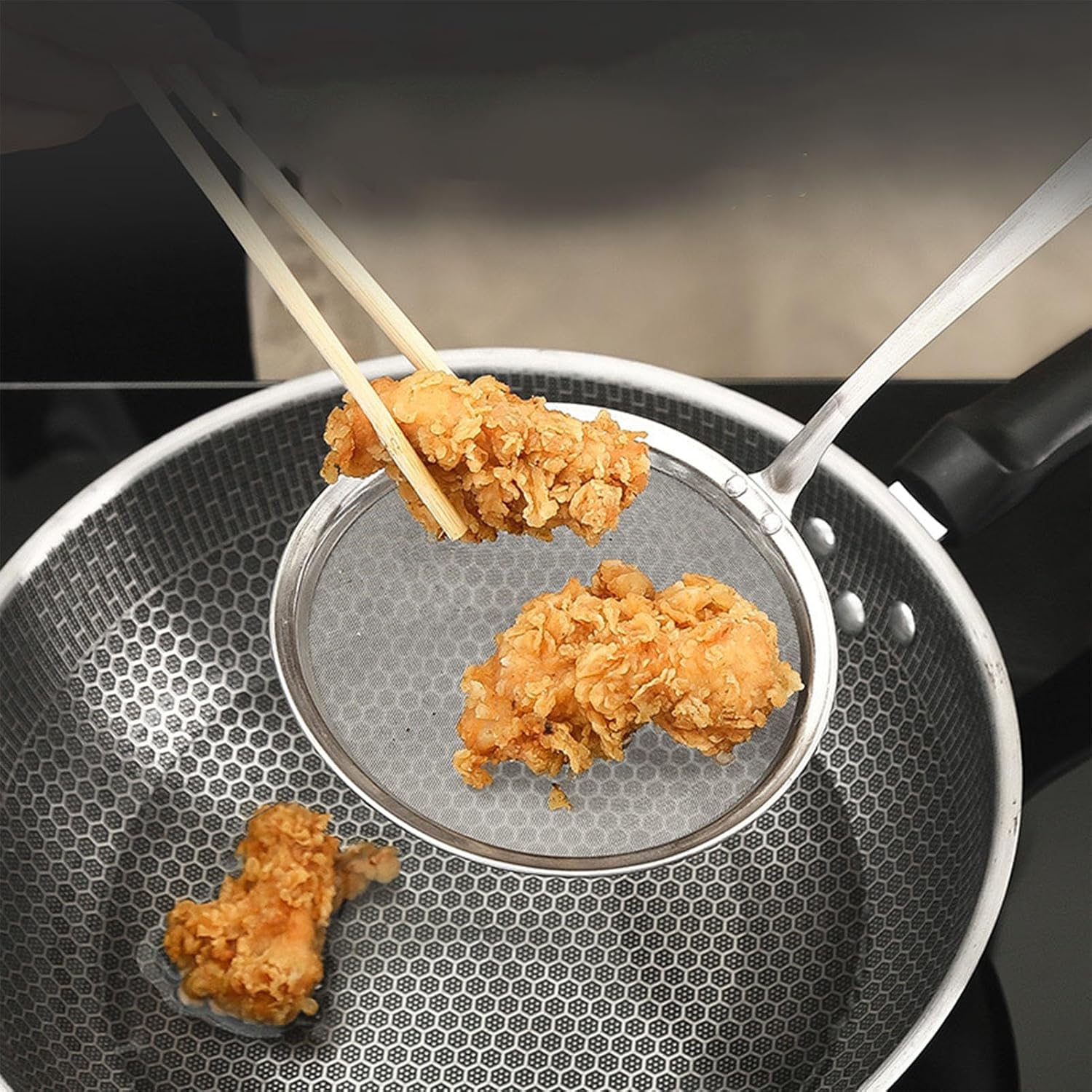 Fine Mesh Skimmer Spoon with Long Handle, 304 Stainless Steel Ultra Fine Filter Multifunctional Use Ergonomic Handle for Hot Pot, Soy Milk, and More