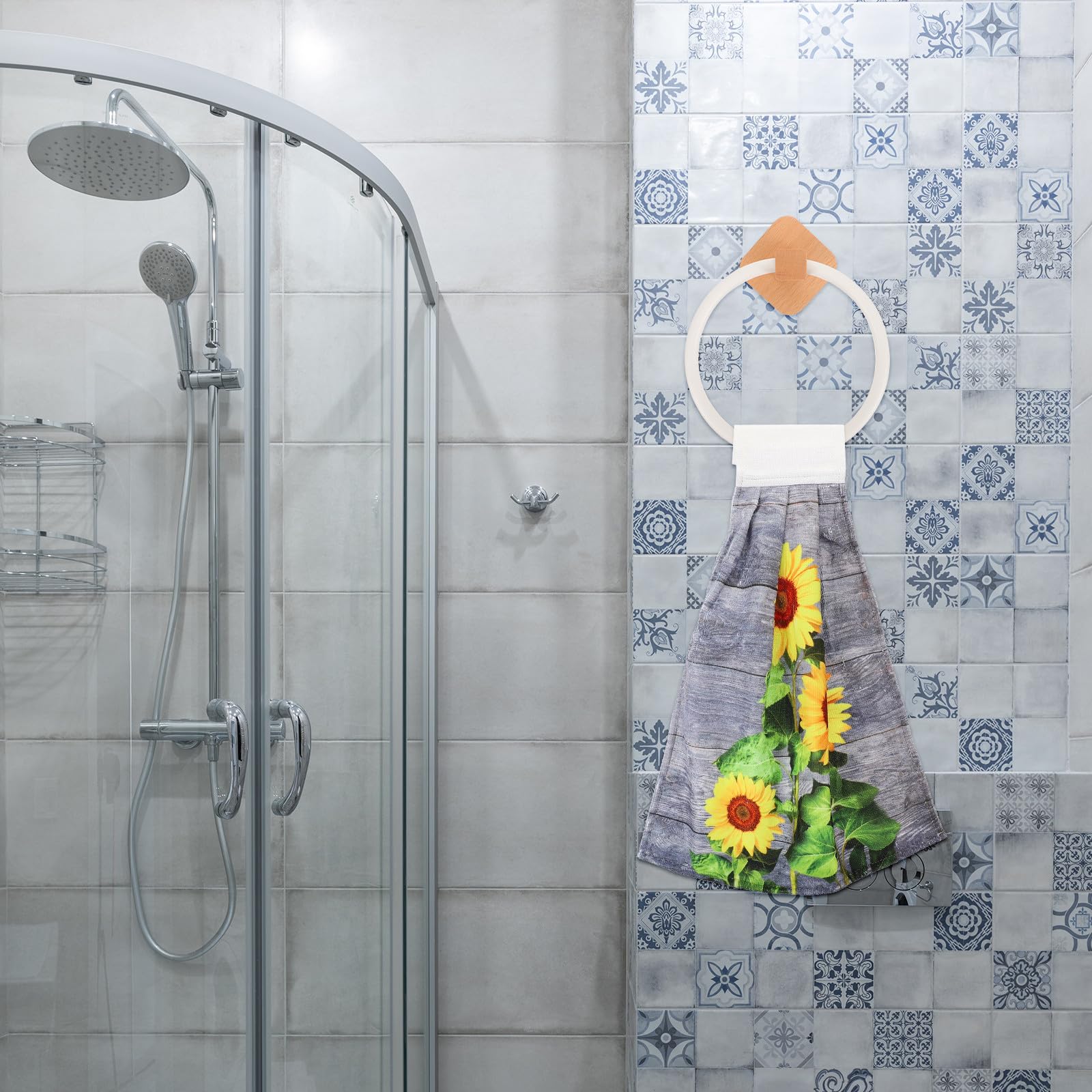 Tofficu Toallero de Mano de Madera Beige Almacenamiento de Toallas y Estructura Simple, Perchero Práctico para Baño Estilo Clásico y Montaje sin Taladro