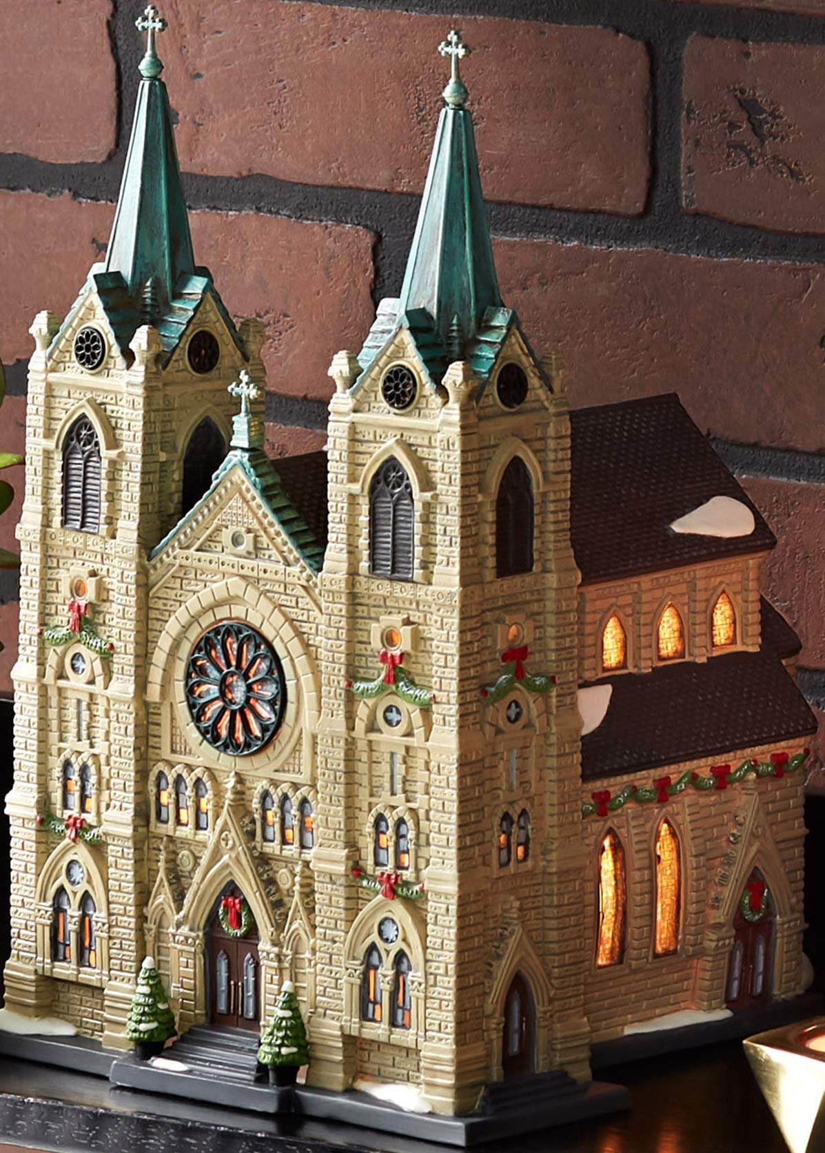 Amazon.com: Dept 56 Cathedral of St. Thomas Lit Building New