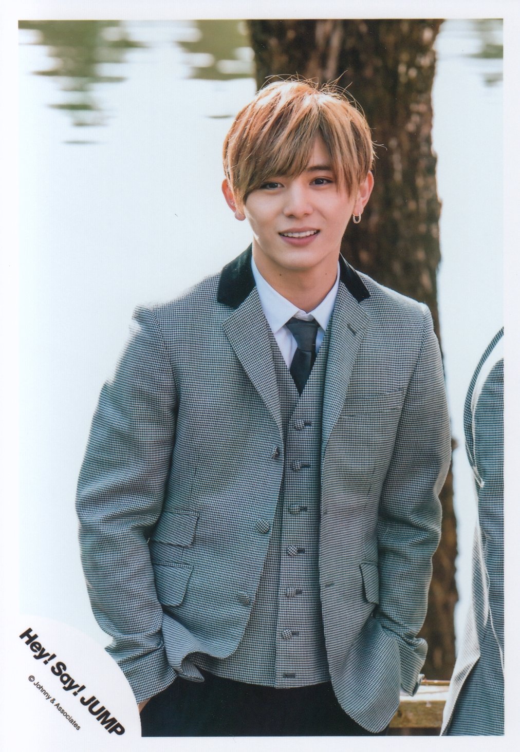 山田涼介 公式写真 Amazon.co.jp: Hey! Say! JUMP 公式生写真 （山田涼介）HY00118 : ホビー