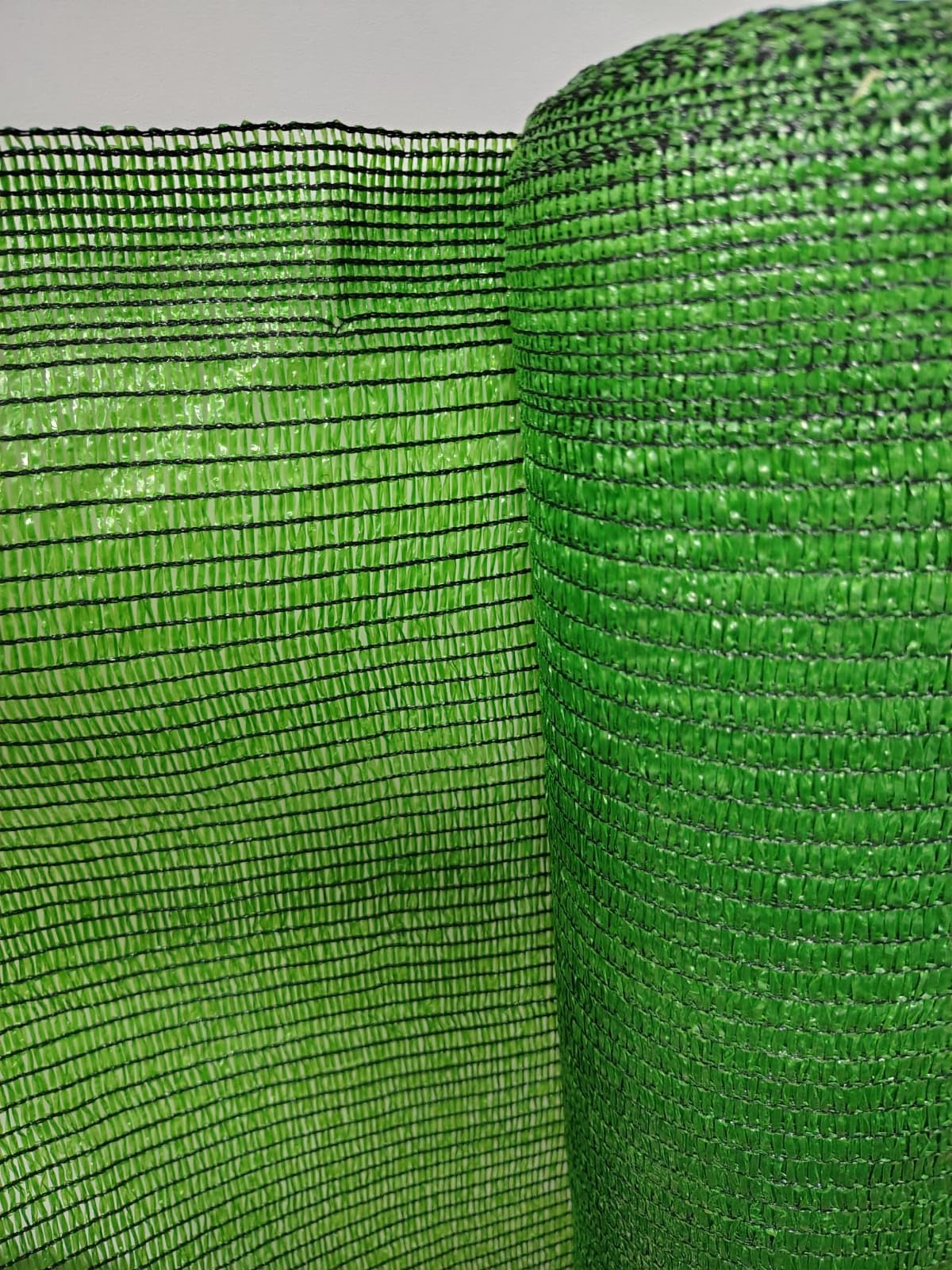 Mugar- Malla de Sombreo 90g/m2-85-90% de Ocultación- Lonas para Sombra y separación parcelas (Negro, 3x10m)