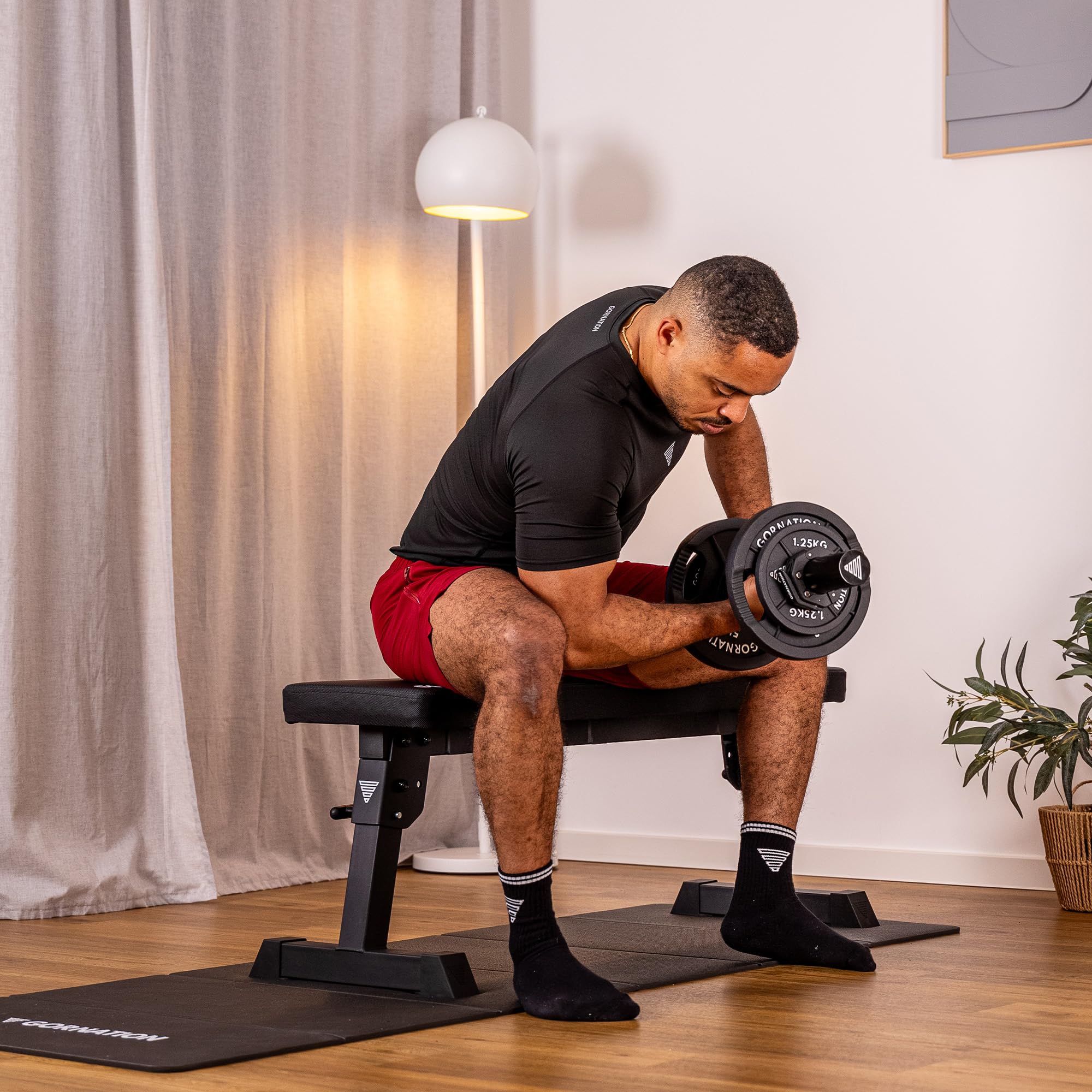 GORNATION Banco de Musculación Plegable para Entrenamiento en Casa, Banco de Entrenamiento de Pesas Multifunción, Soporta 300 kg, Banca de Fitnes para Gimnasio en Casa, Ideal para Barra y Mancuernas