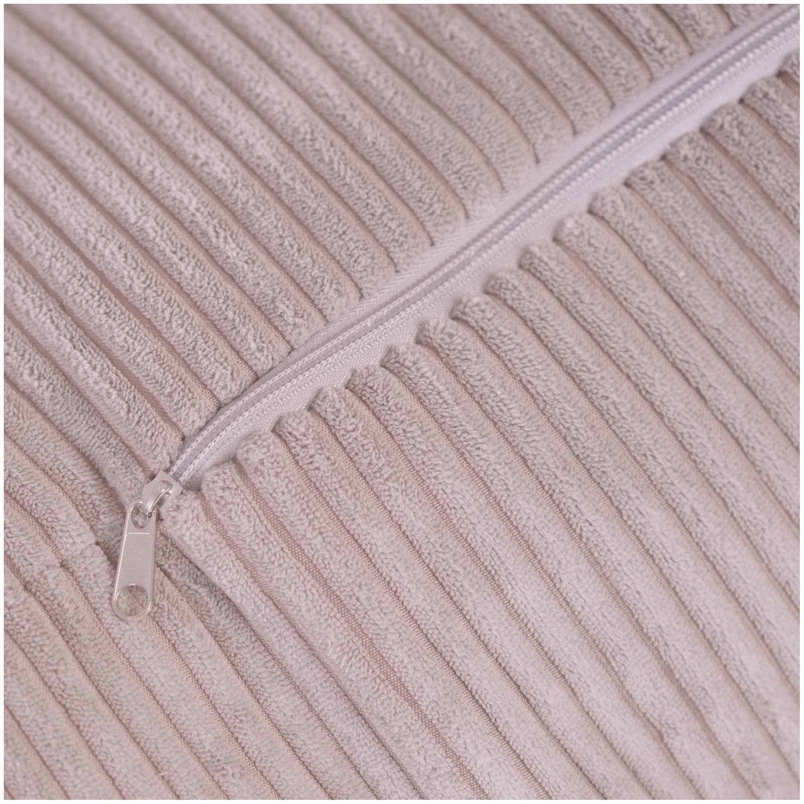 MISIOO Kinder Sessel Roya Cord – Kindersessel für Kinderzimmer, Weicher Sitzsack Kinder, Bodensessel Bean Bag Sofa, Premium Cord Oeko-TEX, 80x73x58 cm