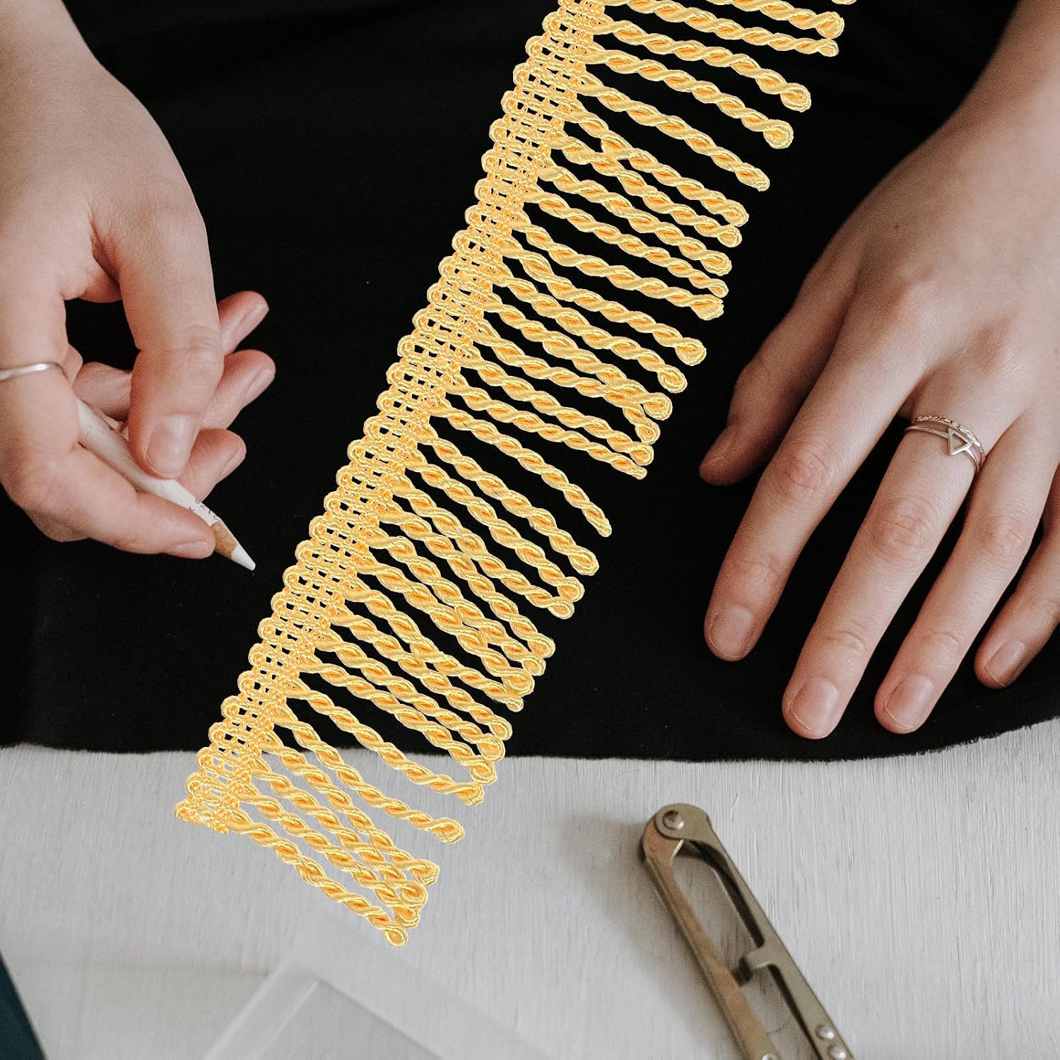 Golden Tassel Fringe Trim, Polyester Roll for Sofas and Blankets