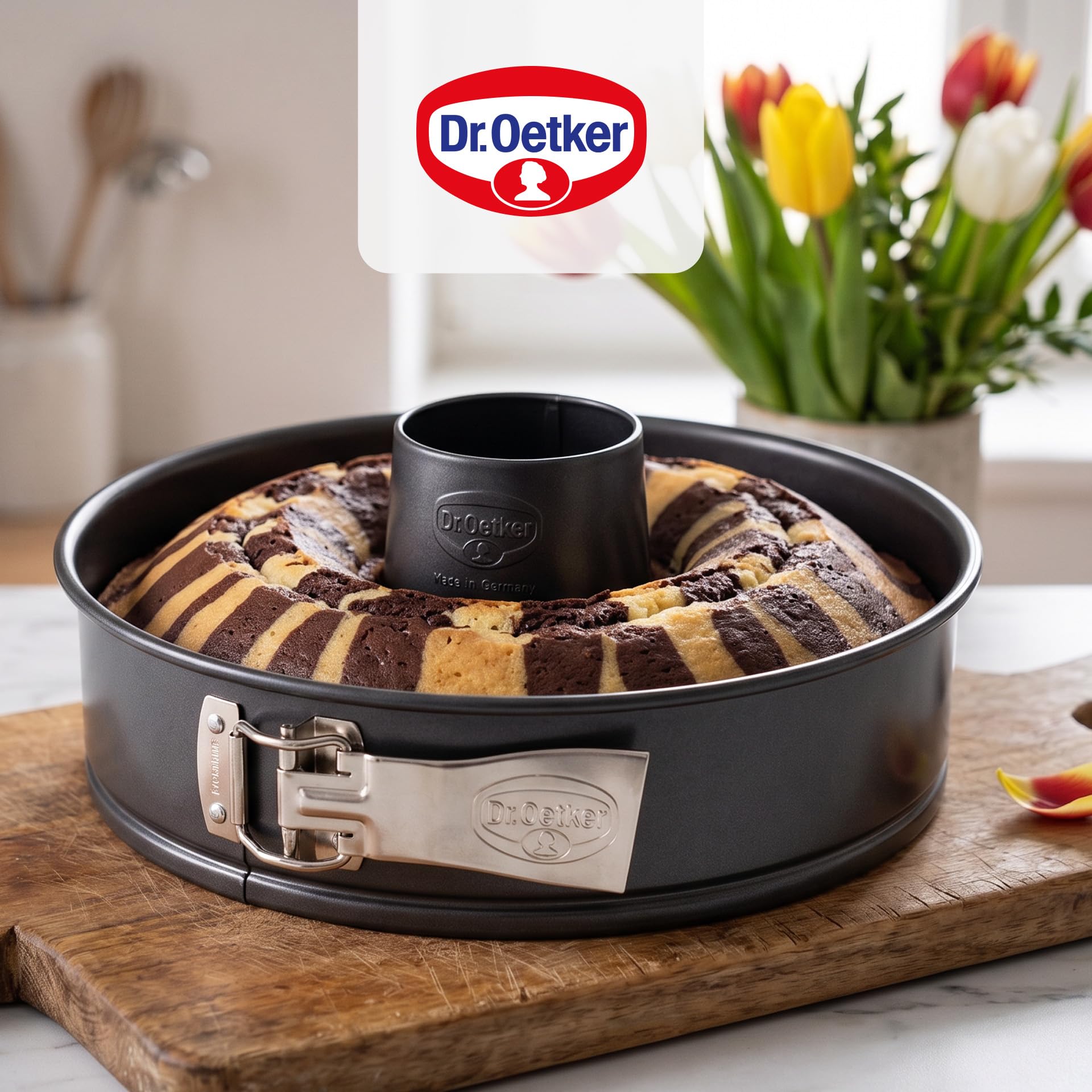 Dr. Oetker Dr.Oetker Tortiera apribile 2 Fondi ø24 cm, Tradition Rivestimento Antiaderente (Colore: Nero), quantità: 1 Pezzo, Alluminio, 24 cm