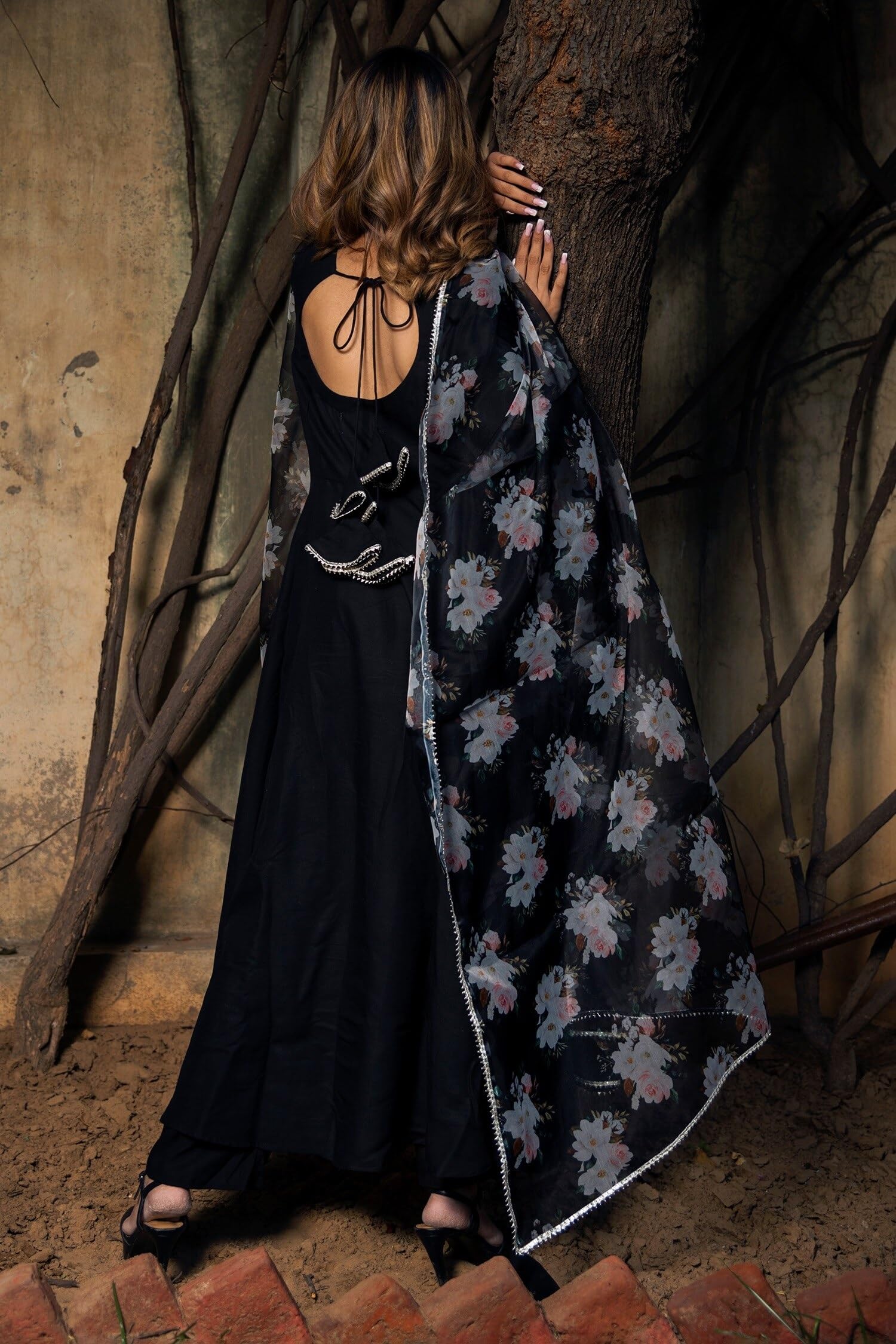 Sugathari Women's Black Floral Print Tiered Midi Fit & Flare Dress With Digital Printed Dupatta (Dress2 112 Black Xxl)