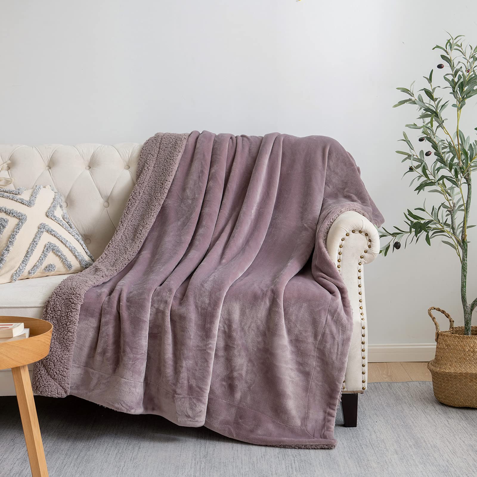 JINGCHENG Sherpa Fleece Throw Blanket Super Soft Plush Warm Reversible Flannel Blanket for Couch Bed (Thick-Purple, Throw(...