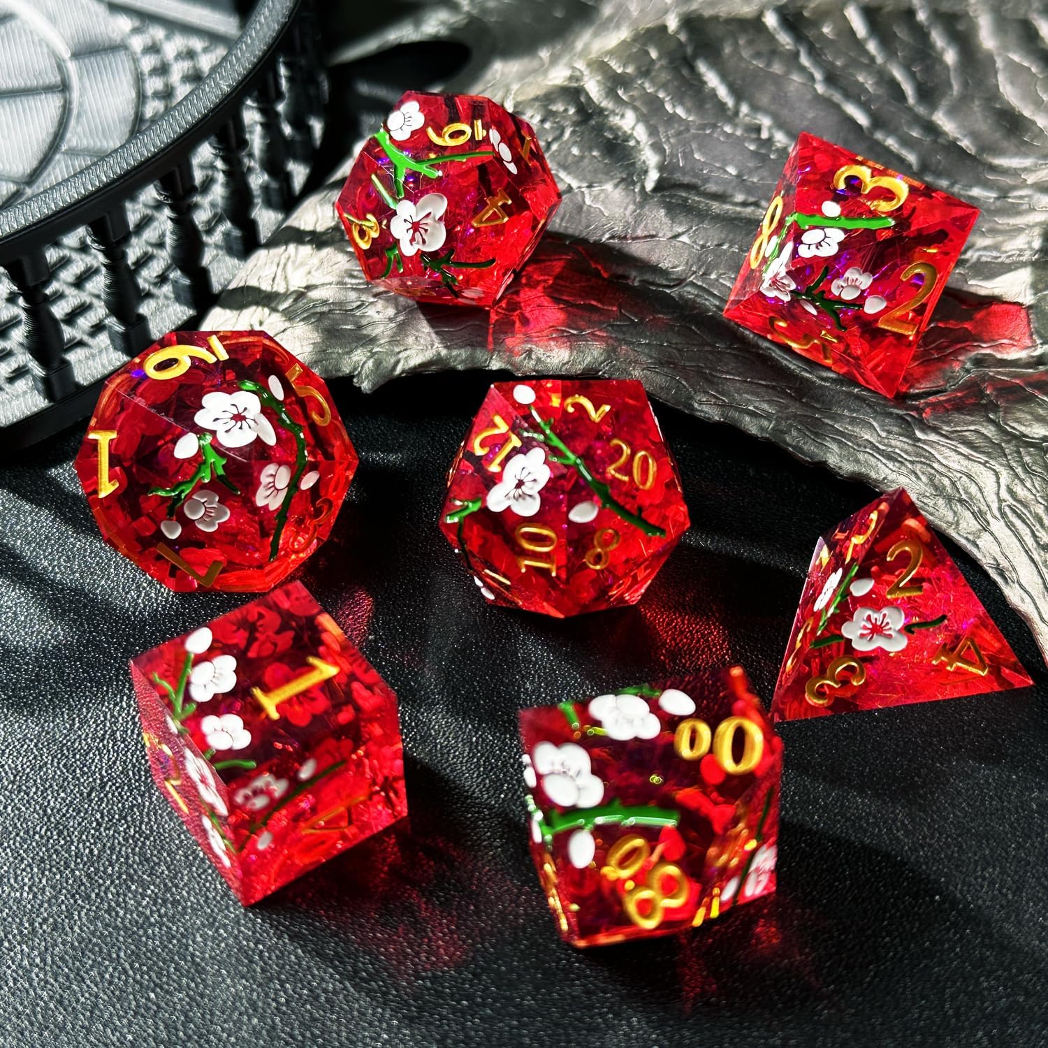 HAOMEJA Resin Flower Dice Set 7pcs/ Sharp Edged Polyhedral Dice/Apply to D&D/DND/RPG-MTG/Role Playing Table Game/Easter/Halloween Party Gift (Red & White Numbers)