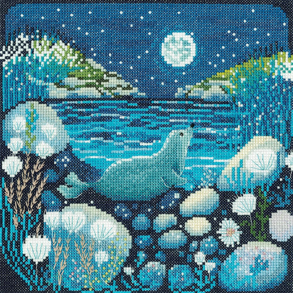Heritage Crafts Cross Stitch Kit – Moonlit Bay (Aida)