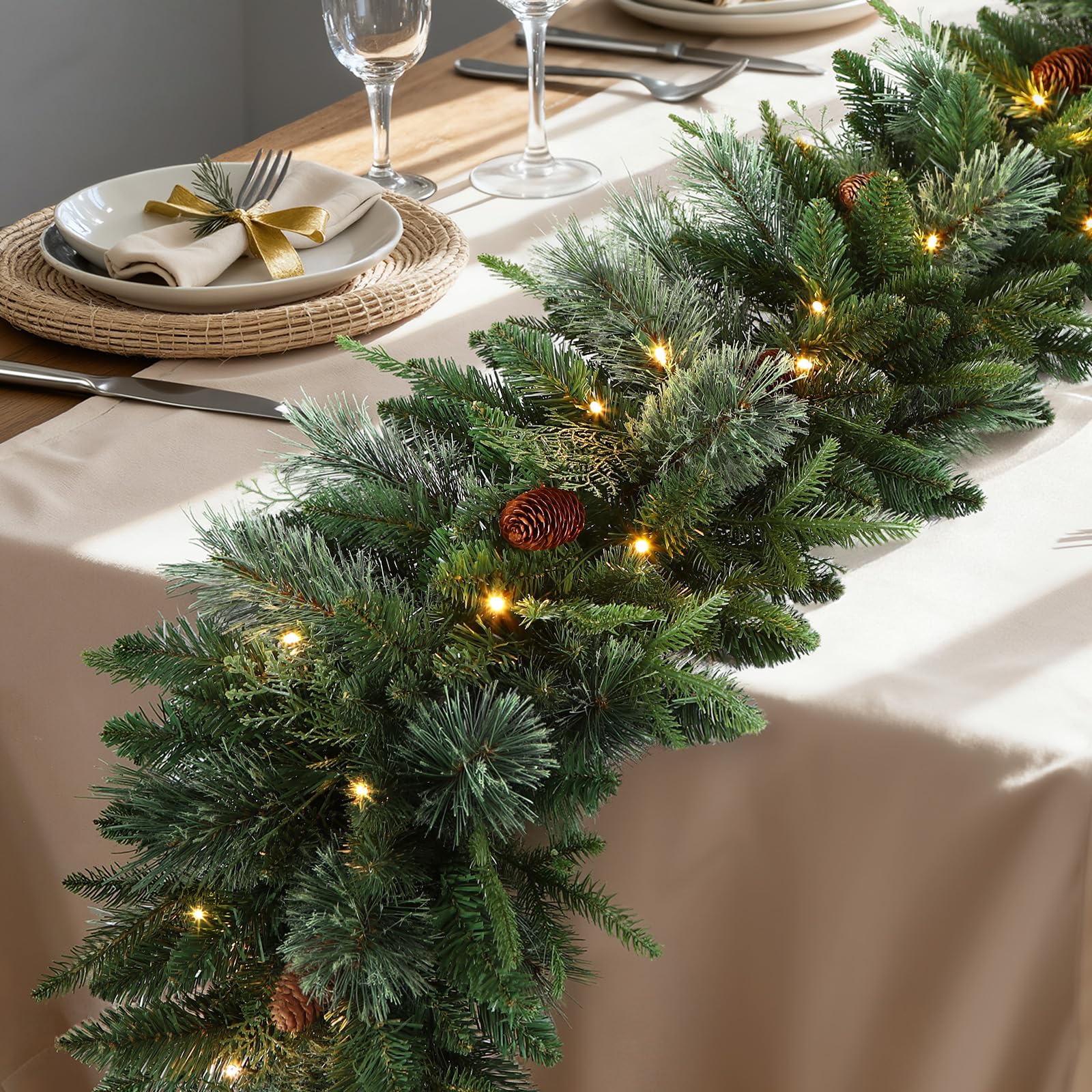 Prelit Artificial Christmas Garland SHareconn 9FT Pre-Lit Artificial Christmas Garland, Battery Guirlande Noel