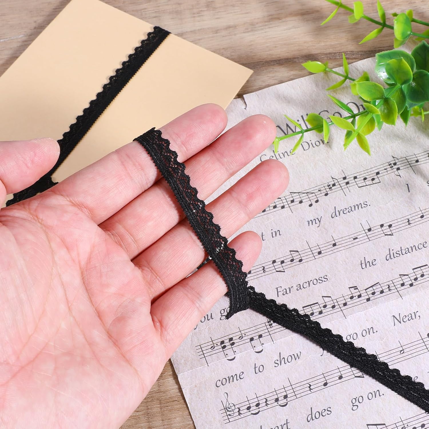 10 Yards Black Lace Trim, 1cm Lace Ribbon Crochet Sewing Laces Ribbons for Crafts, Wide Stretchy Laces Trim Elastic Floral-Lace for Bridal Wedding Decoration, DIY Sewing Craft, Christmas Package
