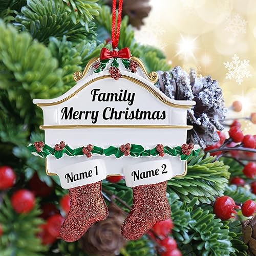 Miniatura 5 de Adornos de Navidad personalizados 2023, familia de calcetines rojos, familia de 2345678, adorno de Navidad personalizado con nombres, adorno
