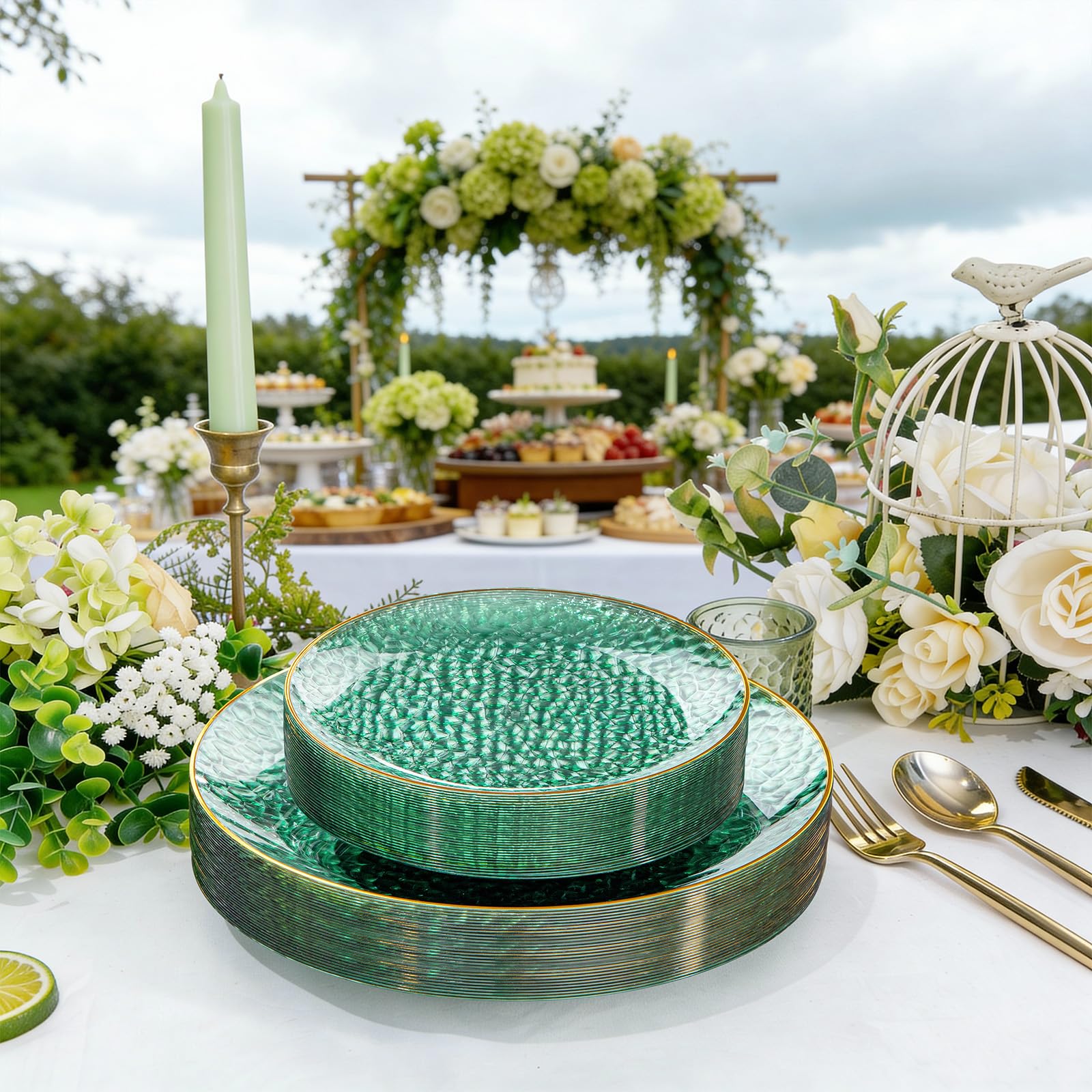 Amazon.com: Rubtlamp 60 Green Plastic Plates, Hammered Clear and