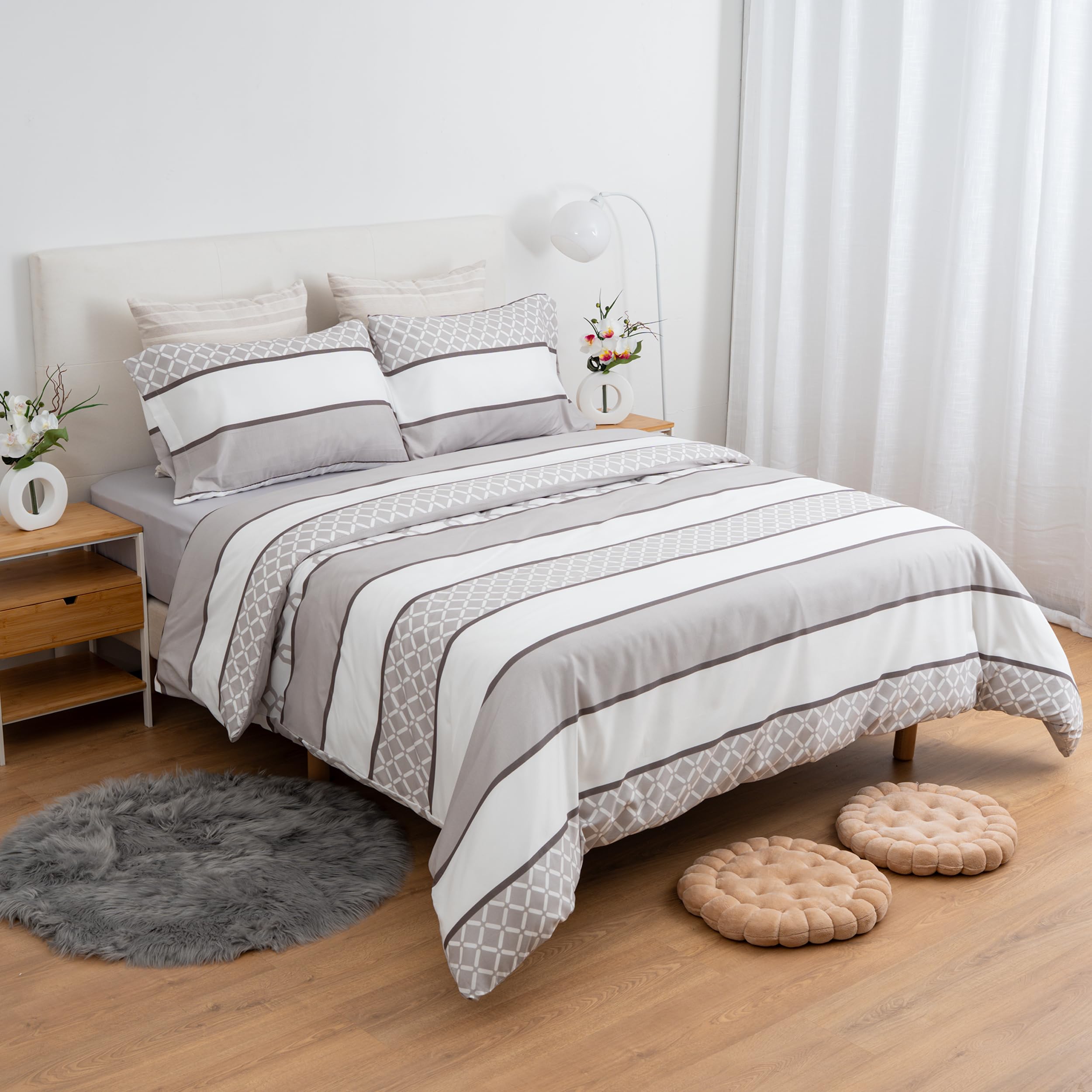 Juego de Funda Nórdica 4 Piezas para Cama 135 - Funda Edredón 220x220 cm, Sábana Bajera 135x200+28 cm, 2 Fundas de Almohadas 50x75 cm - Microfibra Suave y Transpirable - Rayas Elegantes