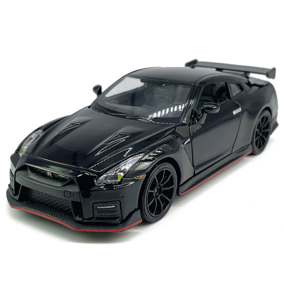 Amazon.com: 1:32 Scale 2023 GT-R Nismo (R35) Sports Car Model Toy