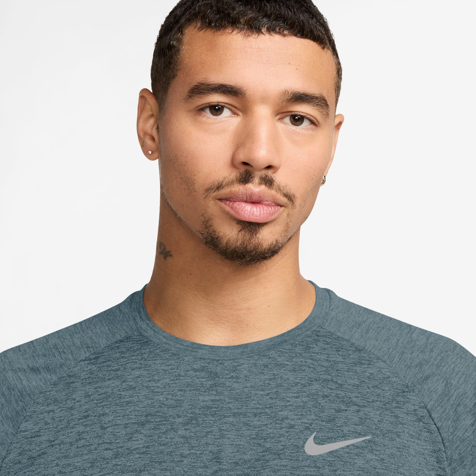 Nike Nike Stride Dri-Fit ADV Kurzarm-laufoberteil für Herren Maglia da Corsa a Maniche Corte Uomo