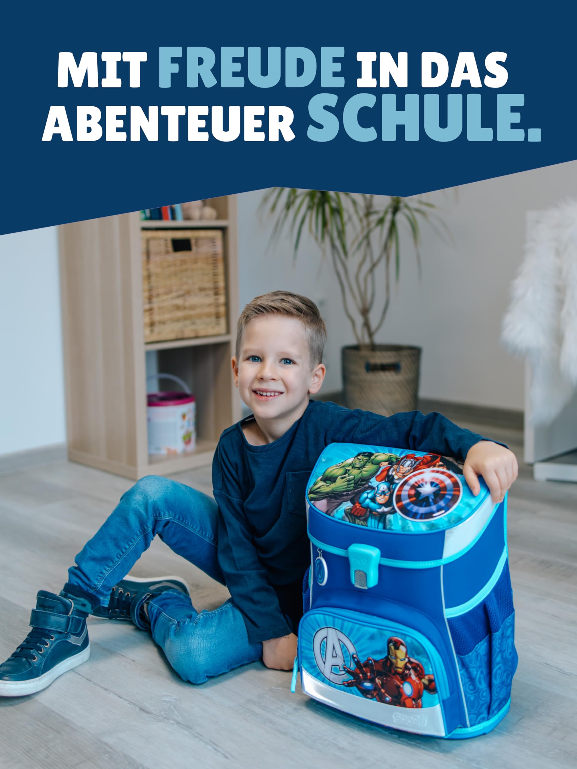 Familando - Scooli Campus Fit Schulranzen Set - 5-teilig mit Federmappe - Marvel Avengers Hell-Blau - Ergonomisch, stabil & 980g leicht - 18L Volumen - Brustgurt & Reflektoren - ab 1. Klasse
