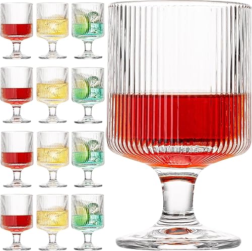 Miniatura 1 de Juego de 12 copas de vino vintage, copas de agua de vidrio estilo origami de 8 onzas, copas de cóctel con tallo con patrón único en relieve, copas