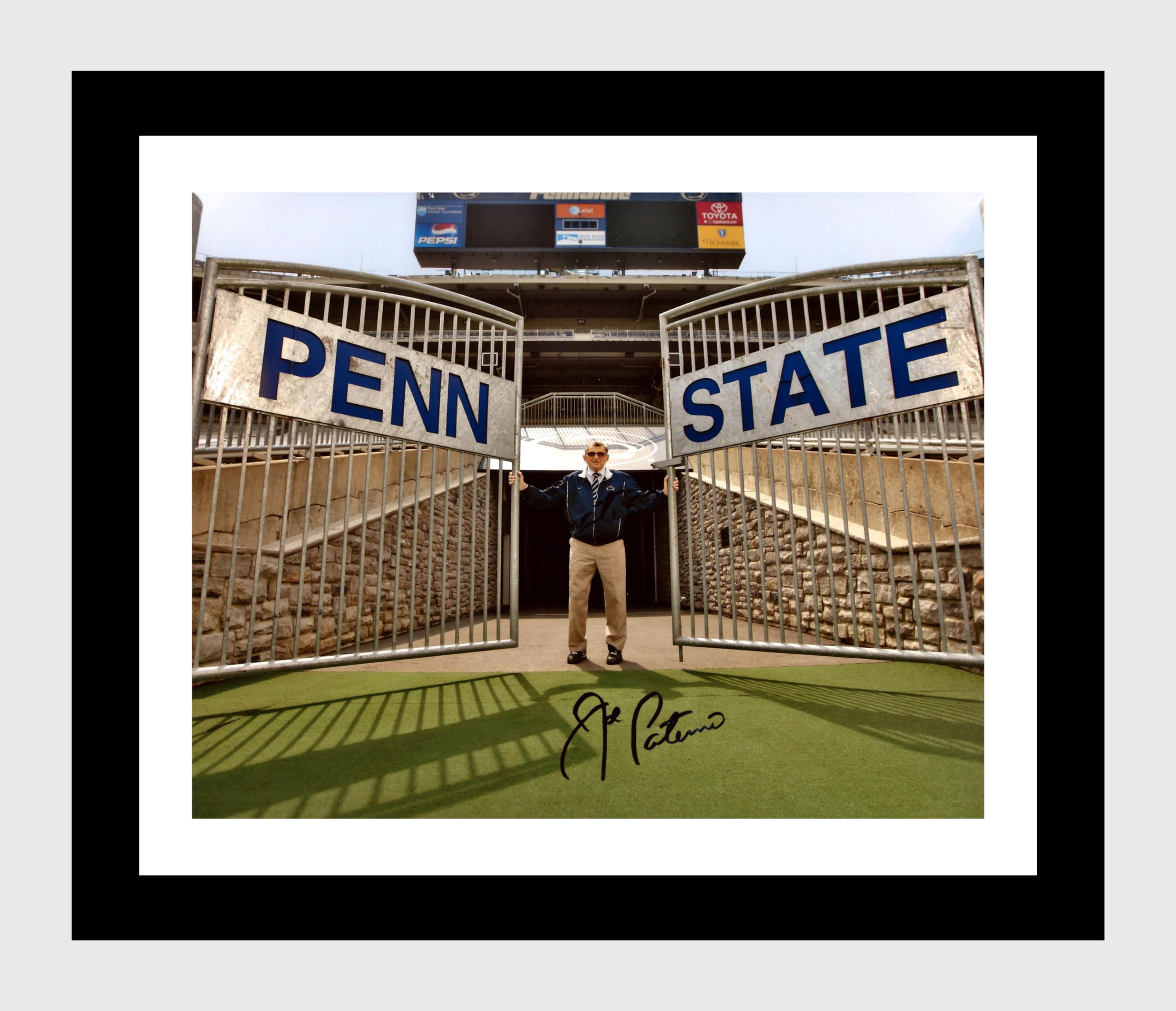Amazon.com: Framed Joe Paterno Penn State Gates Autograph Promo Print  (Black, 16x20): Posters & Prints