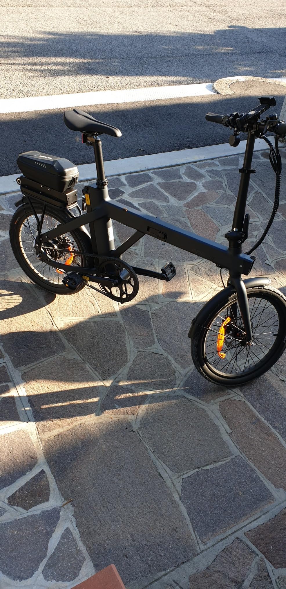 ONESPORT OT05 Bici Elettrica da Città 27.5'', 250W Bicicletta Elettrica con 36V 18.2Ah Batteria Rimovibile Nascosta Autonomia 60-120km, Sensore di Coppia, Freni a Disco idraulico & Sospensioni