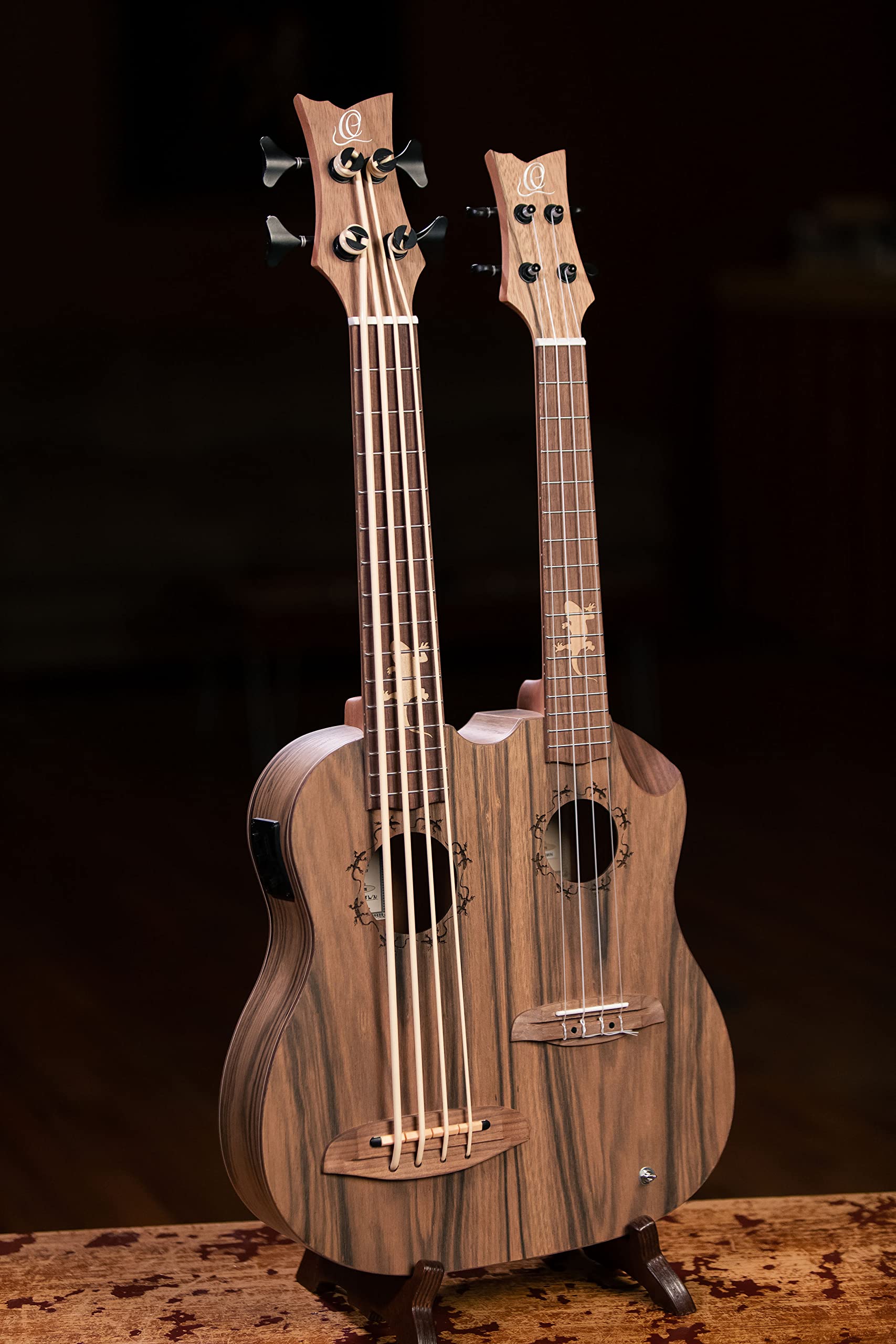 Ortega Guitars Double Neck Ukulele Elettro-Acustico – Tenor, Ukebass – Custom Built Series – Gig Bag Inclusa – Paldao, Natural (HYDRA-BSTE)