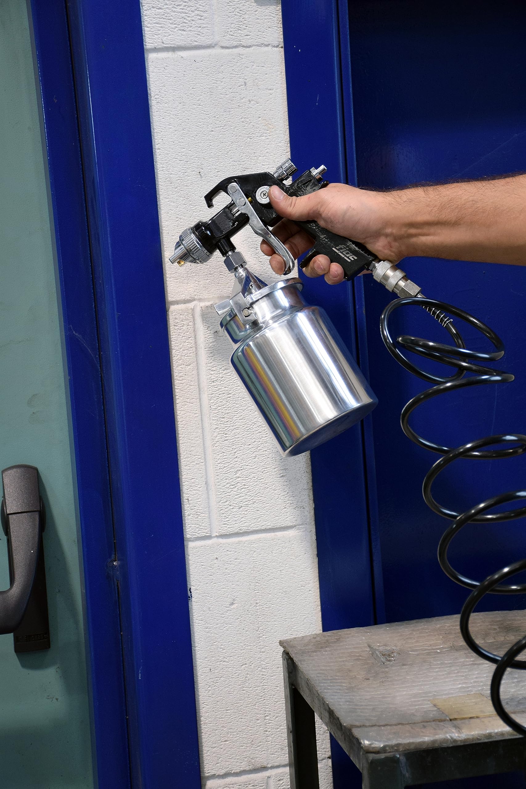 FIAC Pistola a Spruzzo per Verniciare modello 1865, Aerografo semi-professionale con Serbatoio per Vernice da 1L, Ugello in Inox, Pressione Max 3 Bar