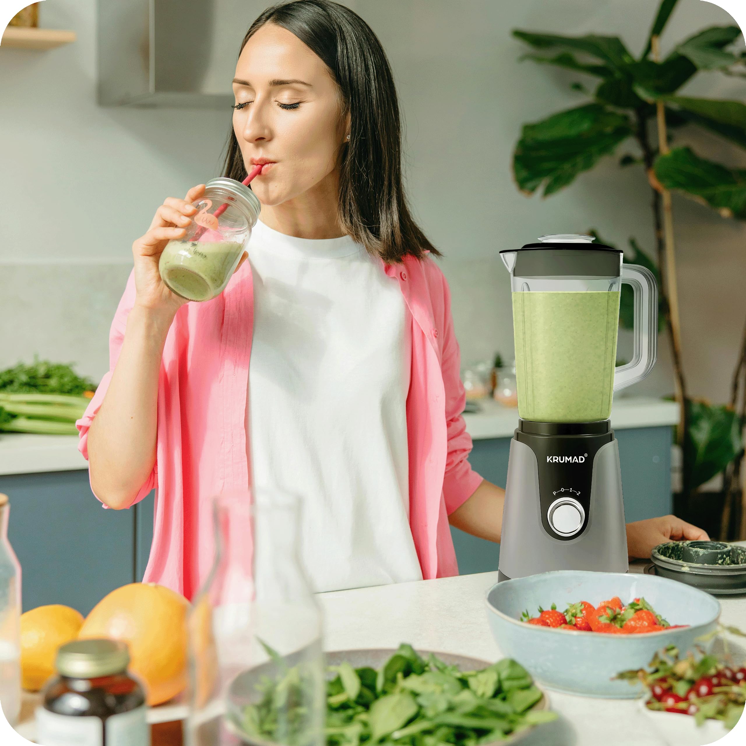 KRUMAD Blender kielichowy 1200W – Wysokowydajny blender z kielichem Tritan 1,2L (BPA Free), 2 prędkościami i funkcją pulsacyjną – Stalowe ostrza – Do smoothie, zup i koktajli