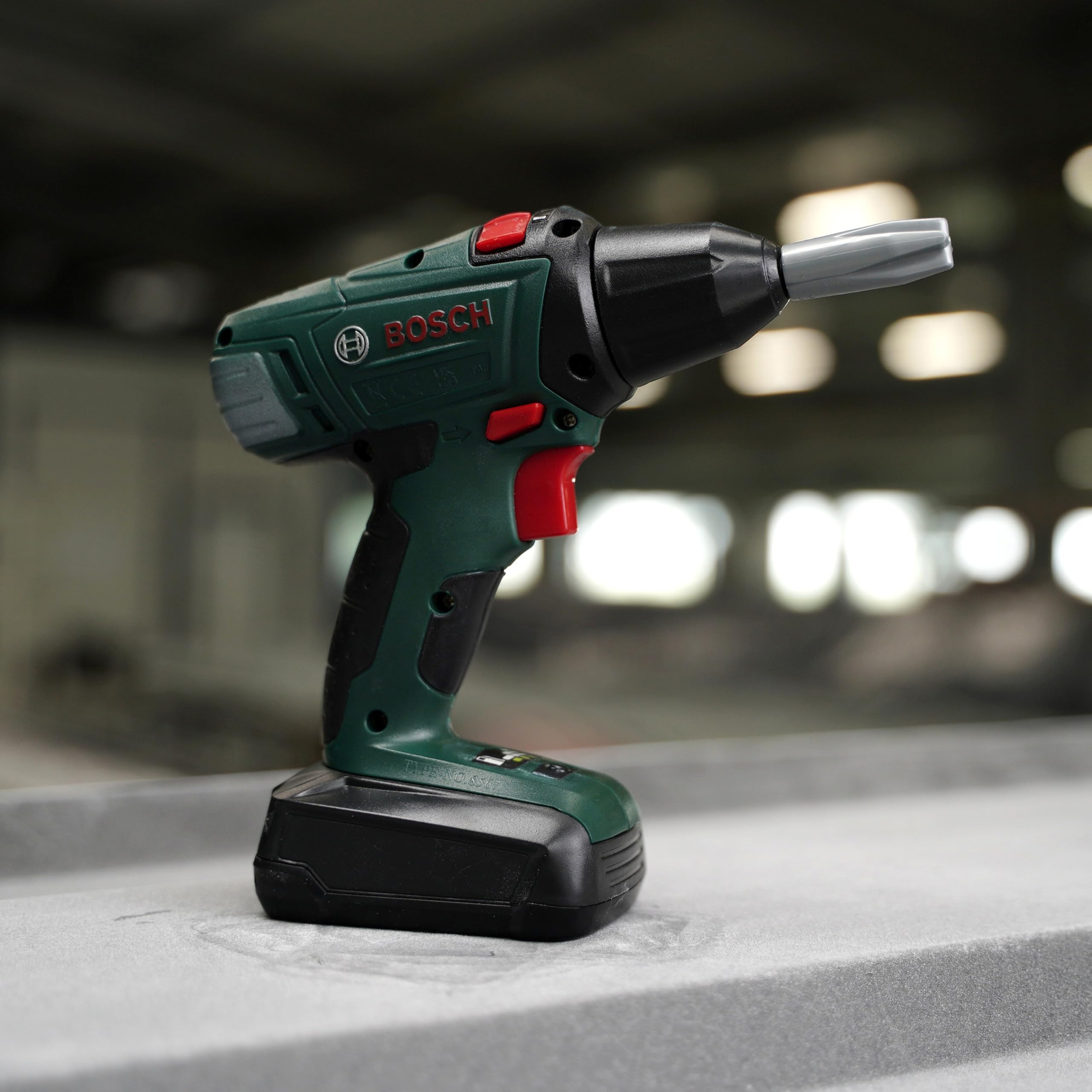 Theo Klein 8567 Bosch Cordless Screwdriver I Battery-Powered Screwdriver with Rotating and Interchangeable Bits I Light and sound I Toys for Children Aged 3 and over