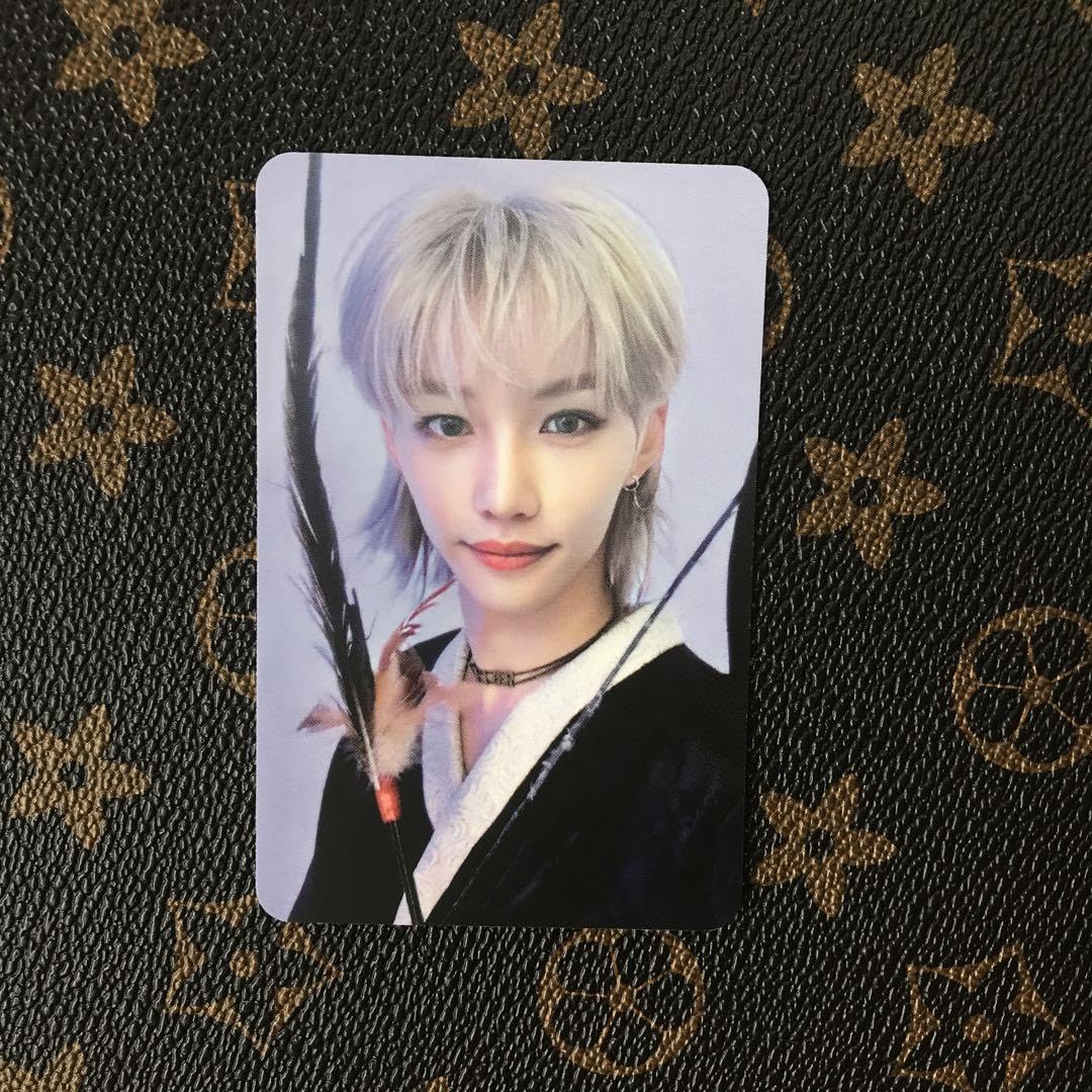 Amazon.co.jp: StrayKids IN生 特典 SUBK shop スキズ トレカ  