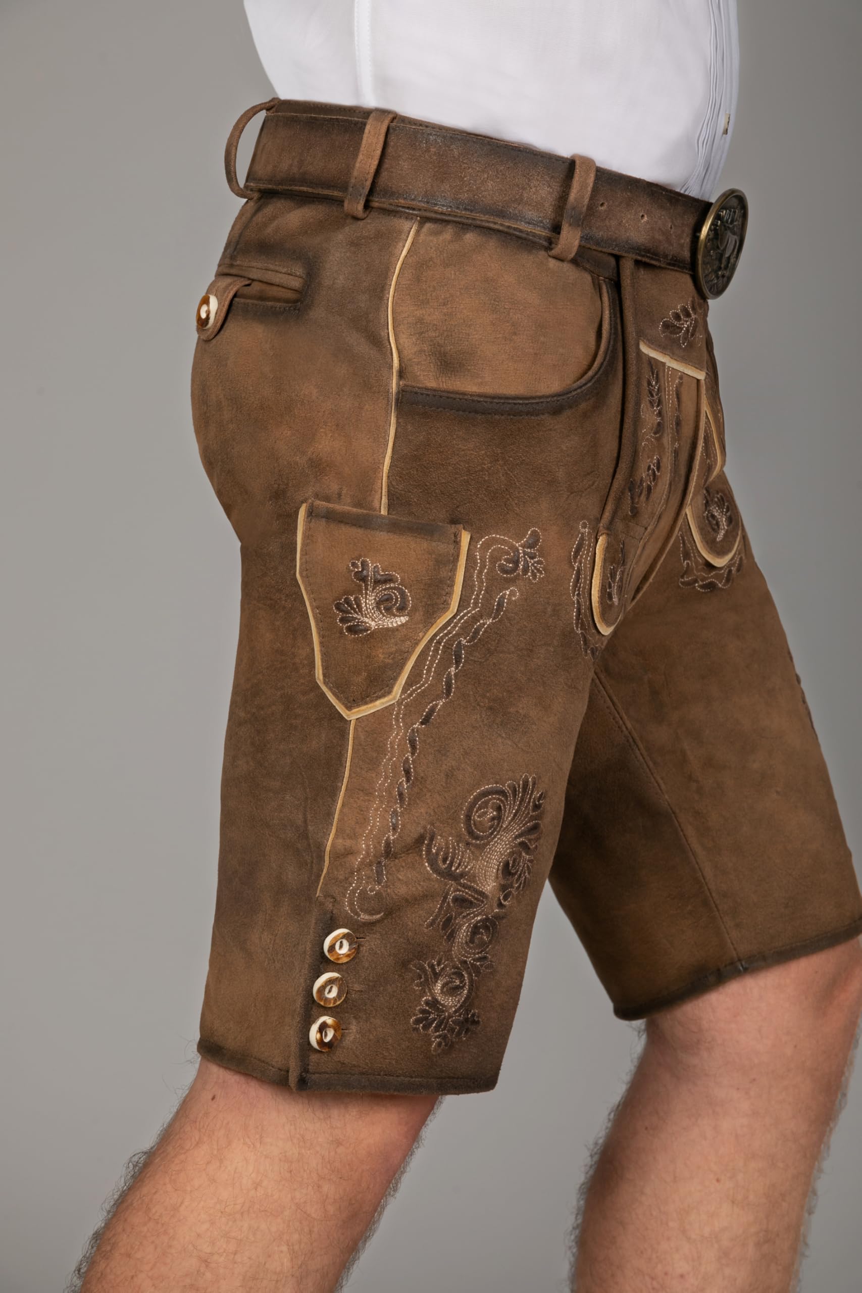 Edelnice Trachtenmode hochwertige Kurze Trachtenlederhose Markus aus Wildbockleder Gr. 46-66