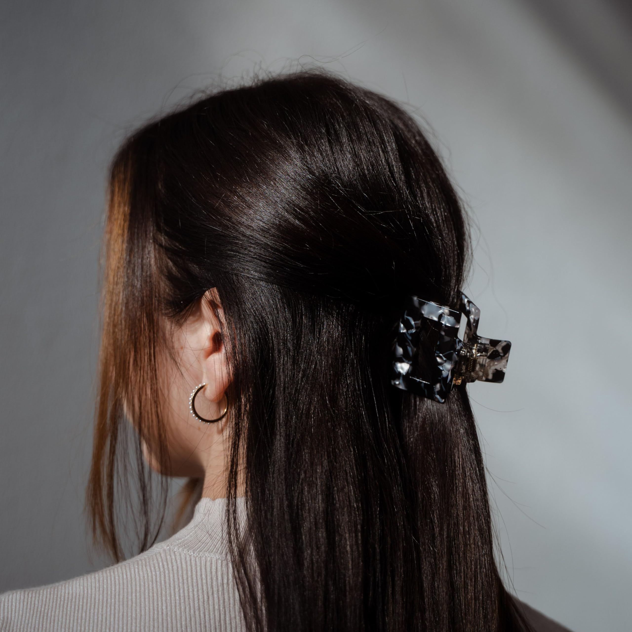CLAIDE Sofia Hair Clip, Women's Organic Acetate Hair Claw - Strong Hold, All Hair Types, 1 count, Black - Image 2